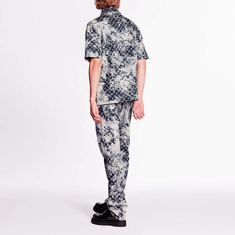 Louis Vuitton Louis Vuitton Monogram Print Shirt Size M Size US M / EU 48-50 / 2 - 7 Thumbnail