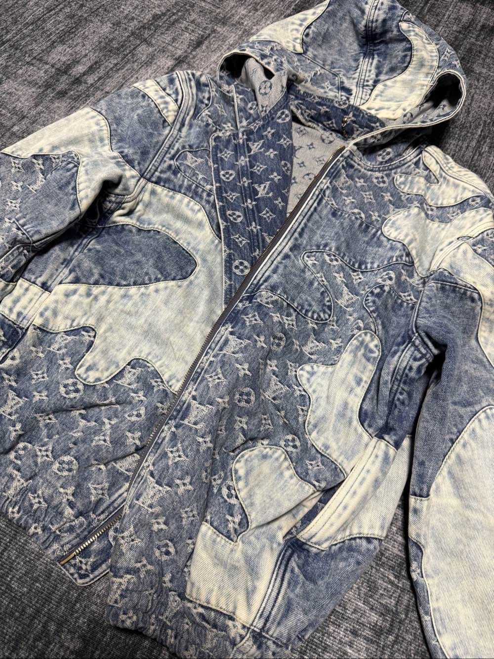 Louis Vuitton Louis Vuitton Monogram Denim Jacket Size 46 Size US S / EU 44-46 / 1 - 5 Thumbnail