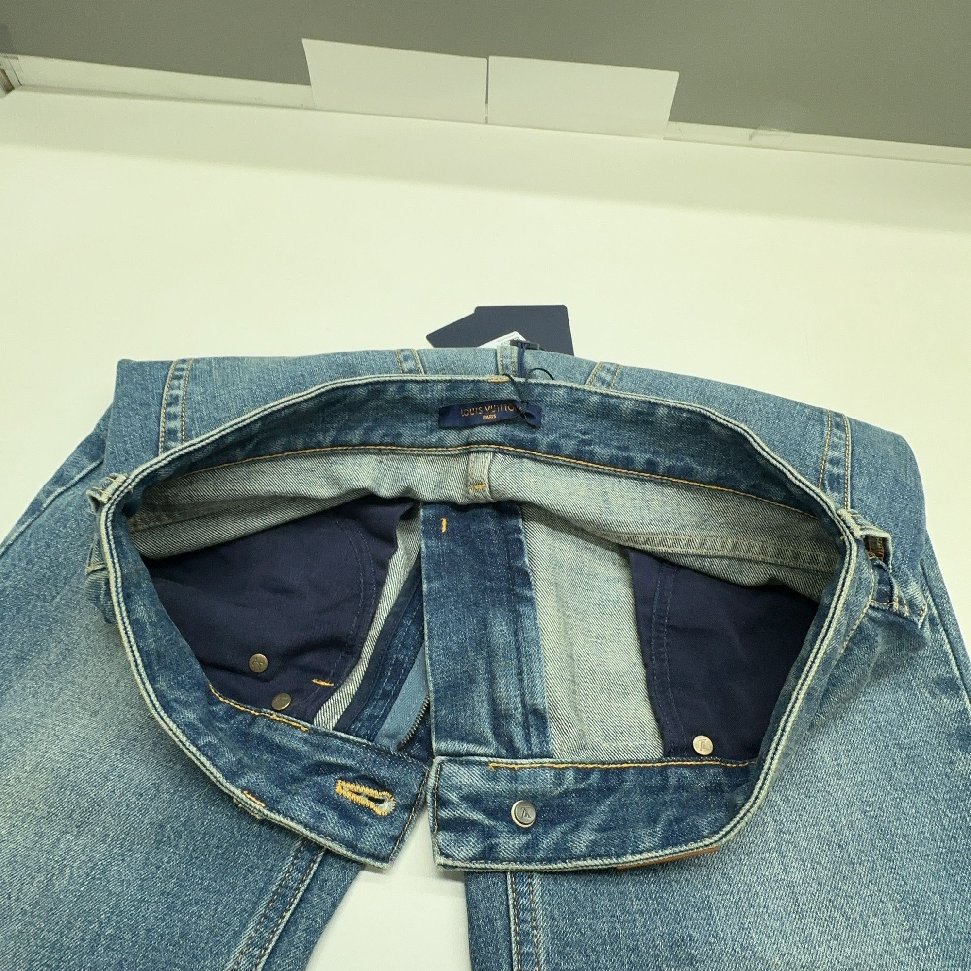 Louis Vuitton Louis Vuitton Monogram Patch Jeans Size 38 Size 27" / US 4 / IT 40 - 6 Thumbnail