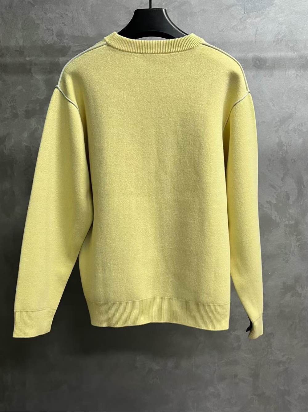 Louis Vuitton Louis Vuitton Monogram Trim Cape Sweater Size S Size S / US 4 / IT 40 - 2 Thumbnail