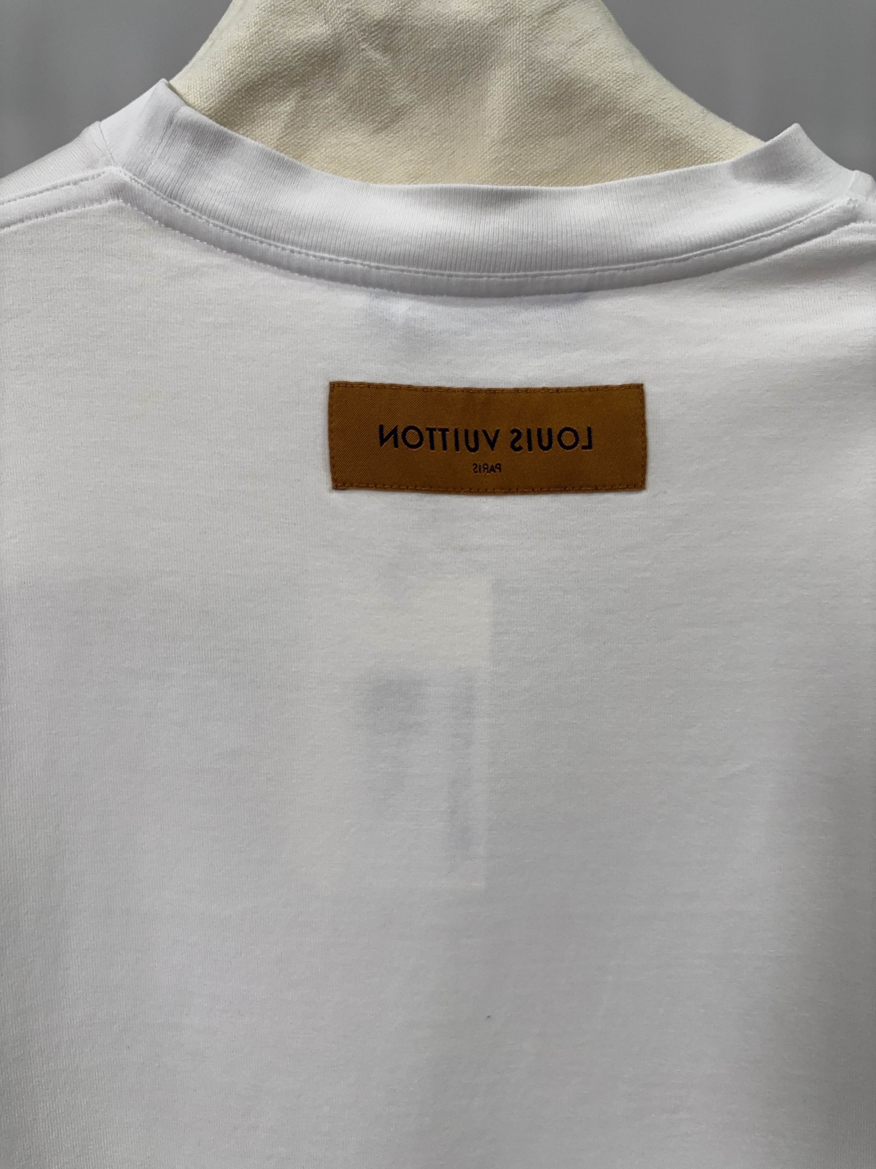 Louis Vuitton Louis Vuitton Bird Logo T-Shirt Size M Size US M / EU 48-50 / 2 - 9 Thumbnail