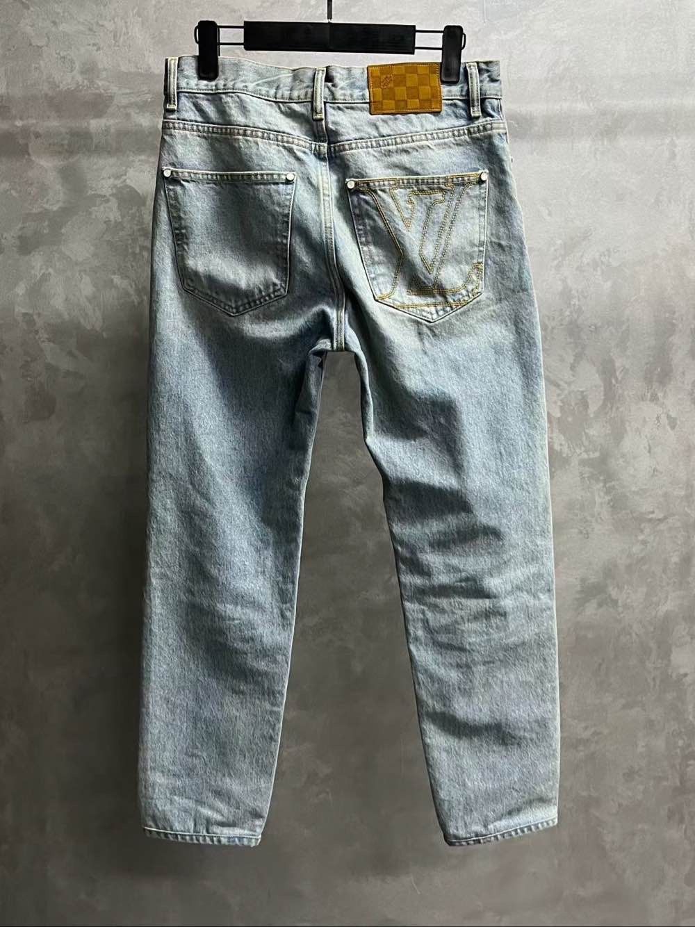 Louis Vuitton Louis Vuitton Embroidered Logo Denim Jeans Size 29 Size US 29 - 2 Thumbnail
