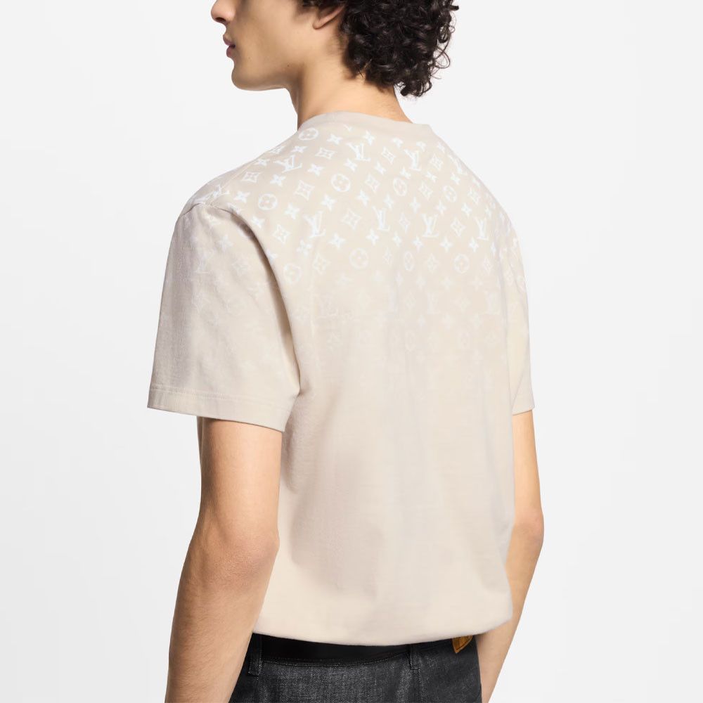 Louis Vuitton Louis Vuitton Monogram Gradient T-Shirt Size S Size US S / EU 44-46 / 1 - 12 Thumbnail
