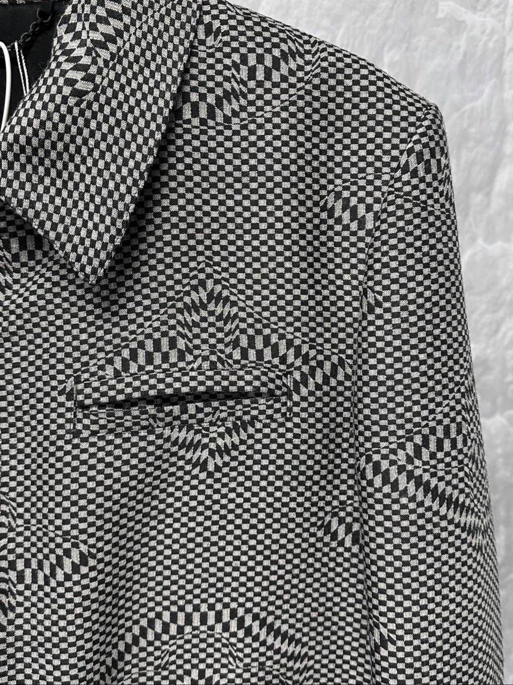 Louis Vuitton Louis Vuitton Checkered Pattern Jacket Size 52 Size US L / EU 52-54 / 3 - 9 Thumbnail