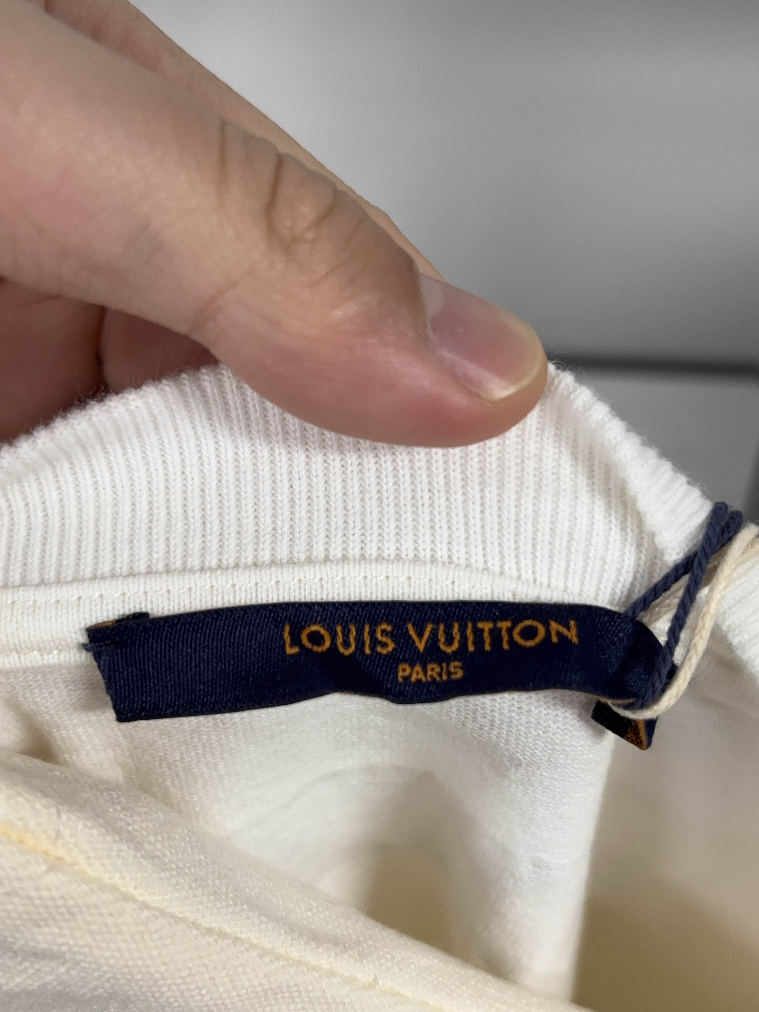 Louis Vuitton Louis Vuitton LV Spread Embroidery T-Shirt Size XXL Size US XXL / EU 58 / 5 - 3 Thumbnail