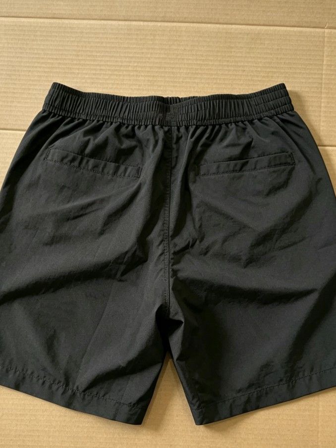 Louis Vuitton Louis Vuitton Wool Shorts Size S Size US 30 / EU 46 - 2 Thumbnail