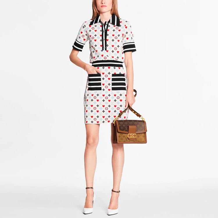 Louis Vuitton Louis Vuitton Monogram Heart Knit Mini Dress Size S Size S / US 4 / IT 40 - 7 Thumbnail