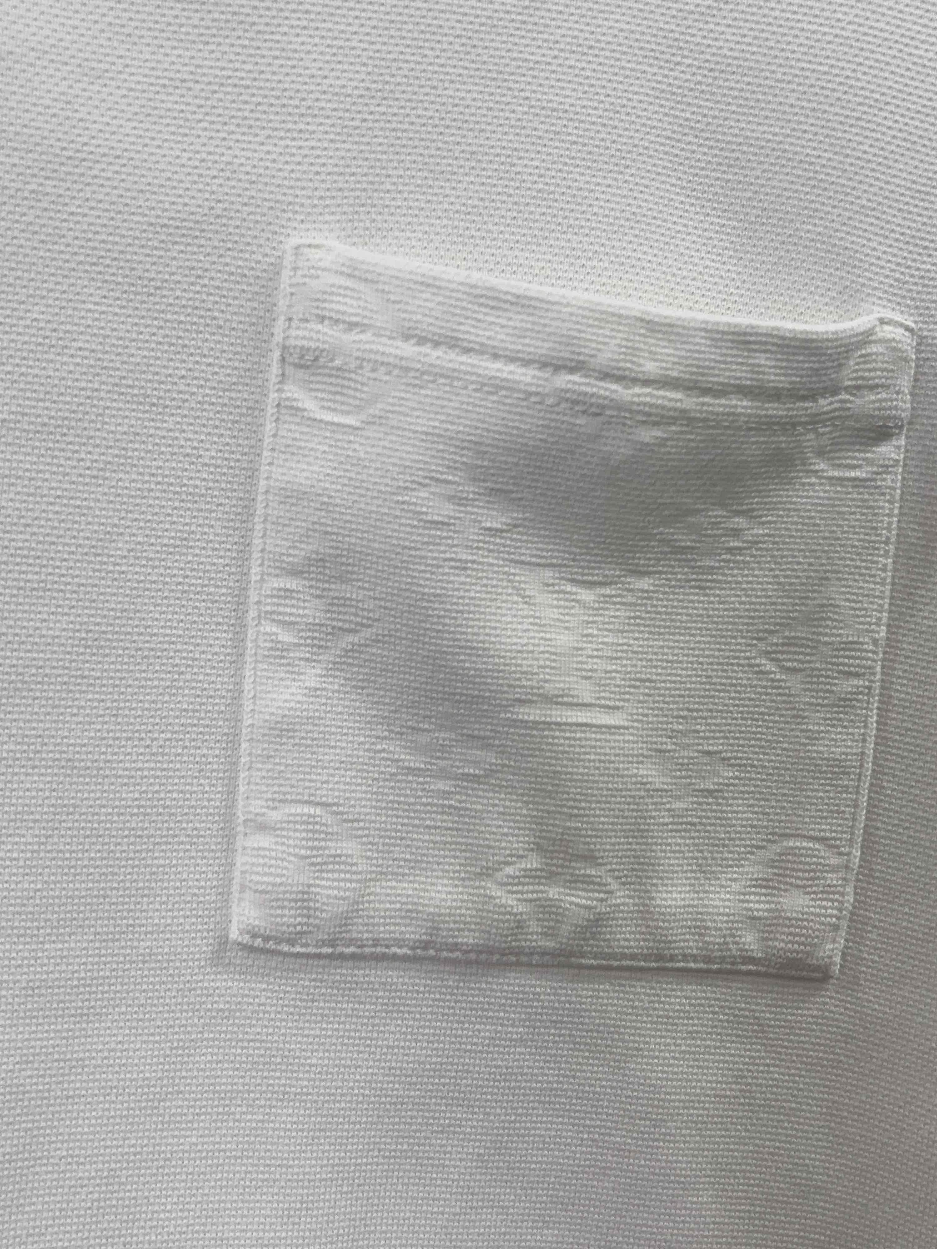 Louis Vuitton Louis Vuitton Monogram Pocket T-Shirt Size S Size US S / EU 44-46 / 1 - 6 Thumbnail