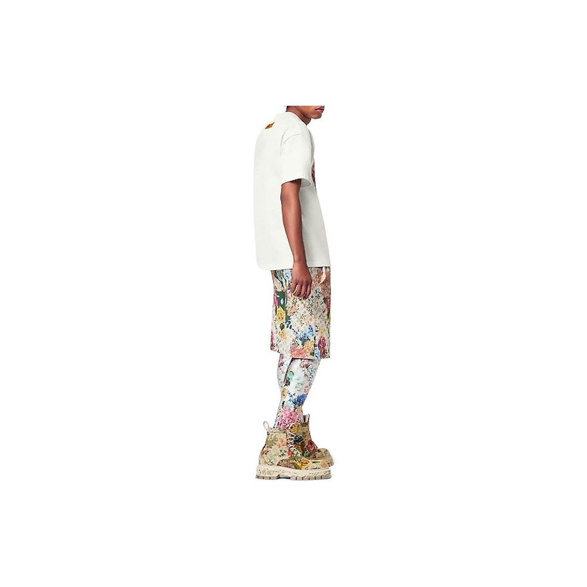 Louis Vuitton Louis Vuitton Floral Graphic T-Shirt White Size M Size US M / EU 48-50 / 2 - 11 Thumbnail