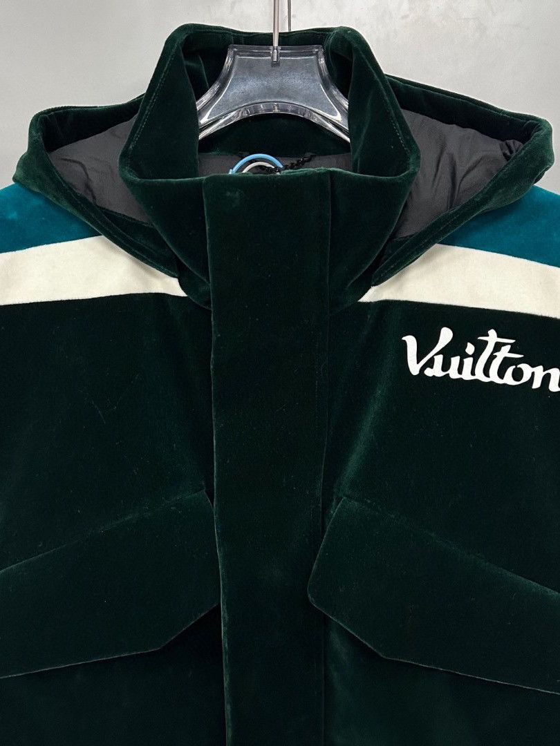 Louis Vuitton Louis Vuitton Velvet Hooded Jacket Size M Size US M / EU 48-50 / 2 - 8 Thumbnail