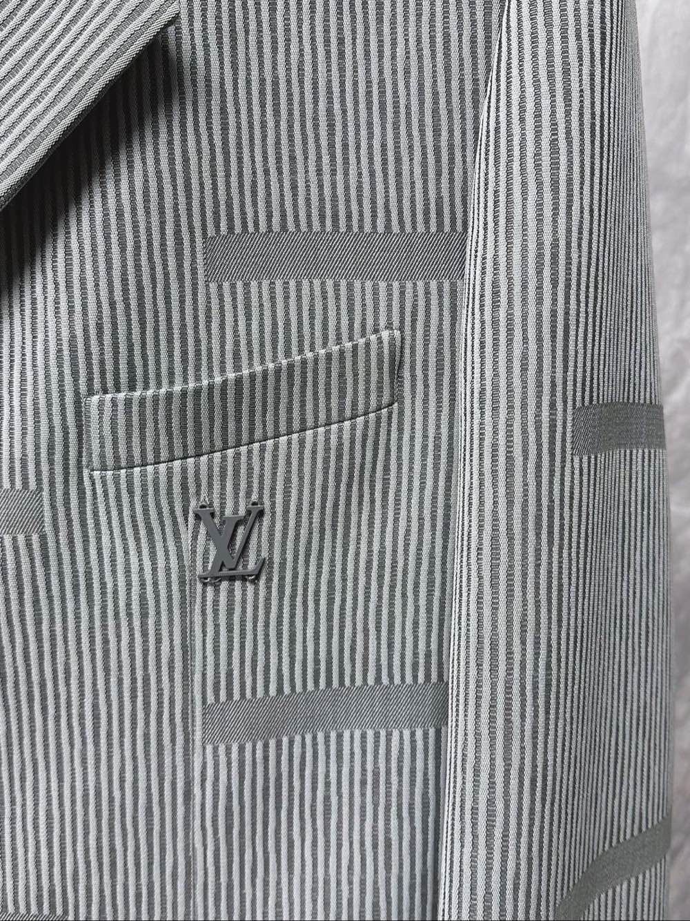 Louis Vuitton Louis Vuitton Striped Wool Blazer Size 50 Size 40R - 12 Thumbnail