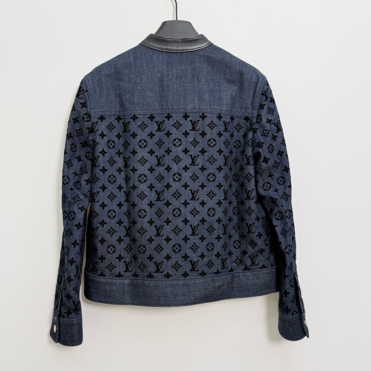 Louis Vuitton Louis Vuitton Monogram Denim Jacket Size 34 Size XXS / US 00 / IT 34 - 2 Thumbnail