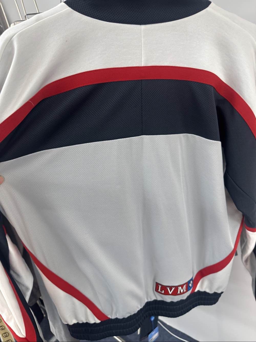 Louis Vuitton Louis Vuitton LV Logo Track Jacket Size M Size US M / EU 48-50 / 2 - 10 Thumbnail