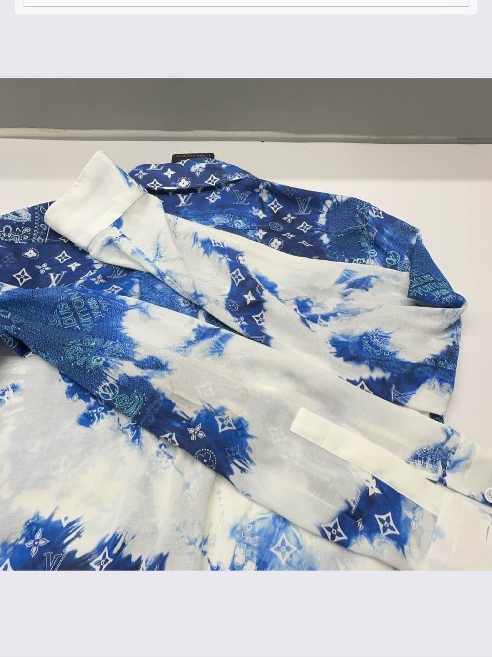 Louis Vuitton Louis Vuitton Monogram Tie-Dye Shirt Size L Size US L / EU 52-54 / 3 - 6 Thumbnail