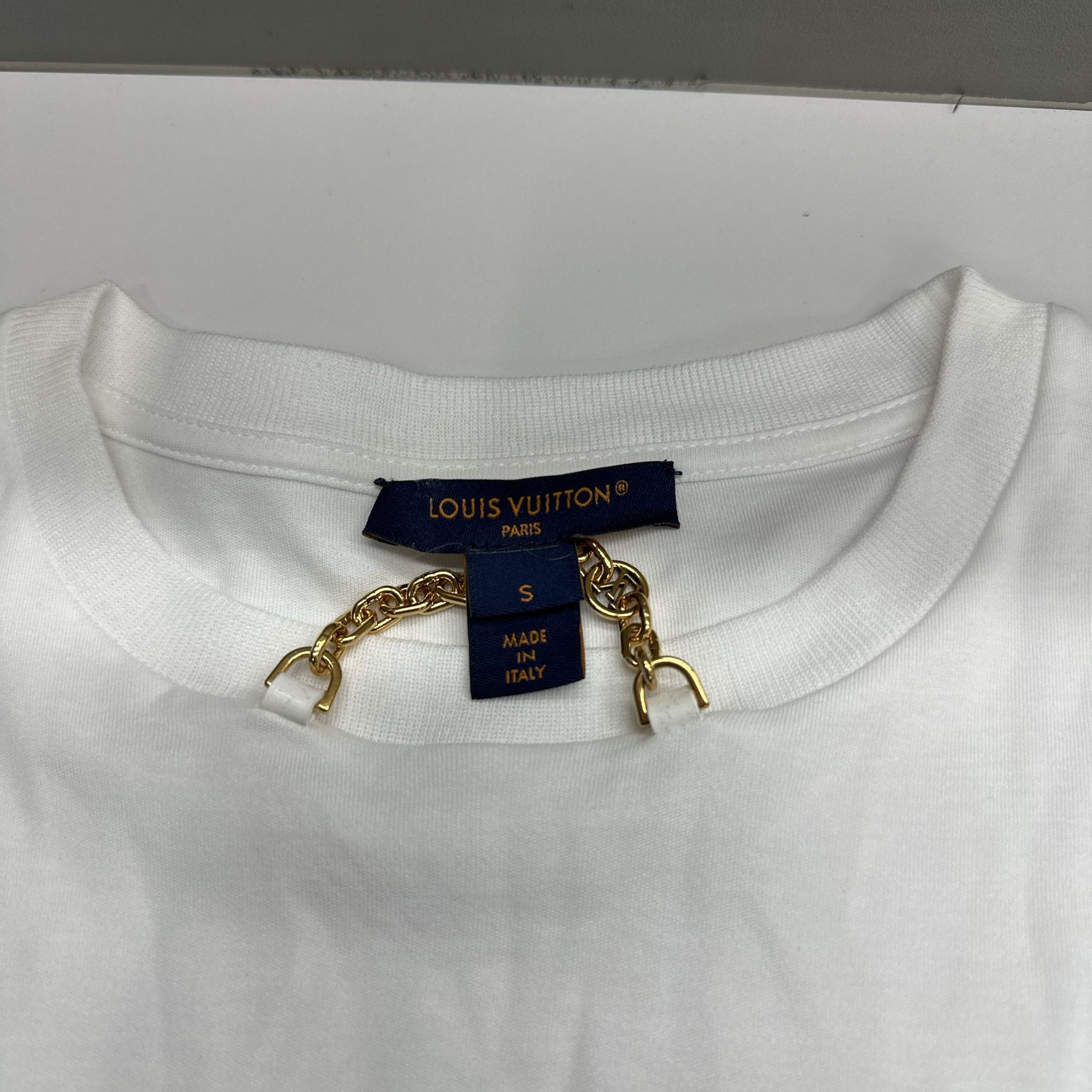 Louis Vuitton Louis Vuitton Chain Detail T-Shirt Size S Size S / US 4 / IT 40 - 3 Thumbnail