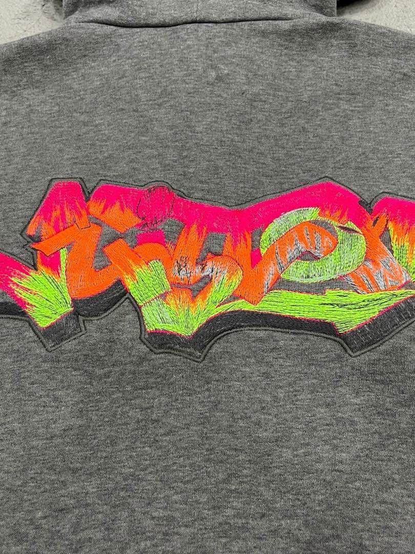Louis Vuitton Louis Vuitton 3D Graffiti Zip-Up Hoodie Size L Size US L / EU 52-54 / 3 - 11 Thumbnail