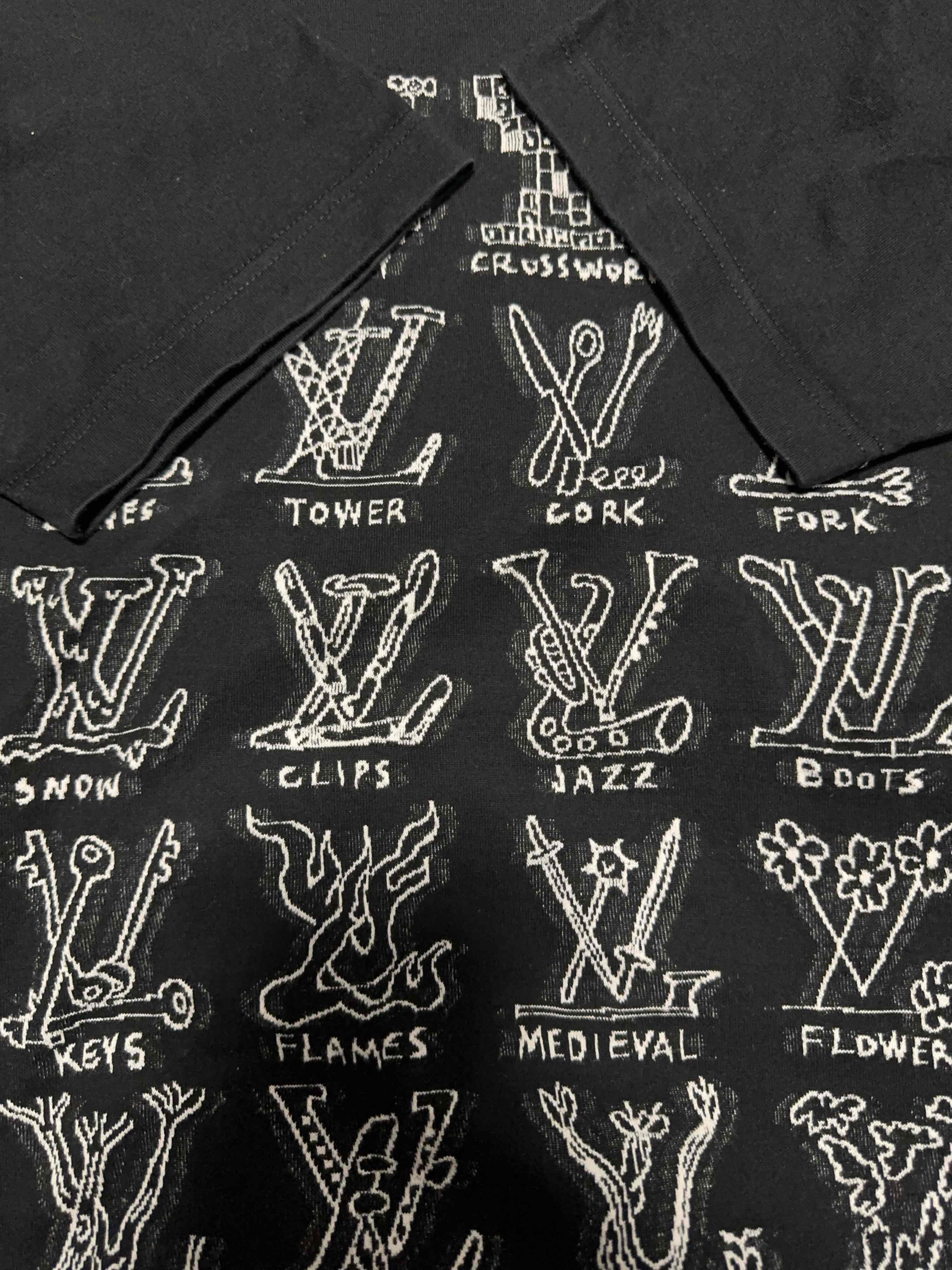 Louis Vuitton Louis Vuitton Graphic Logo T-Shirt Size S Size US S / EU 44-46 / 1 - 5 Thumbnail