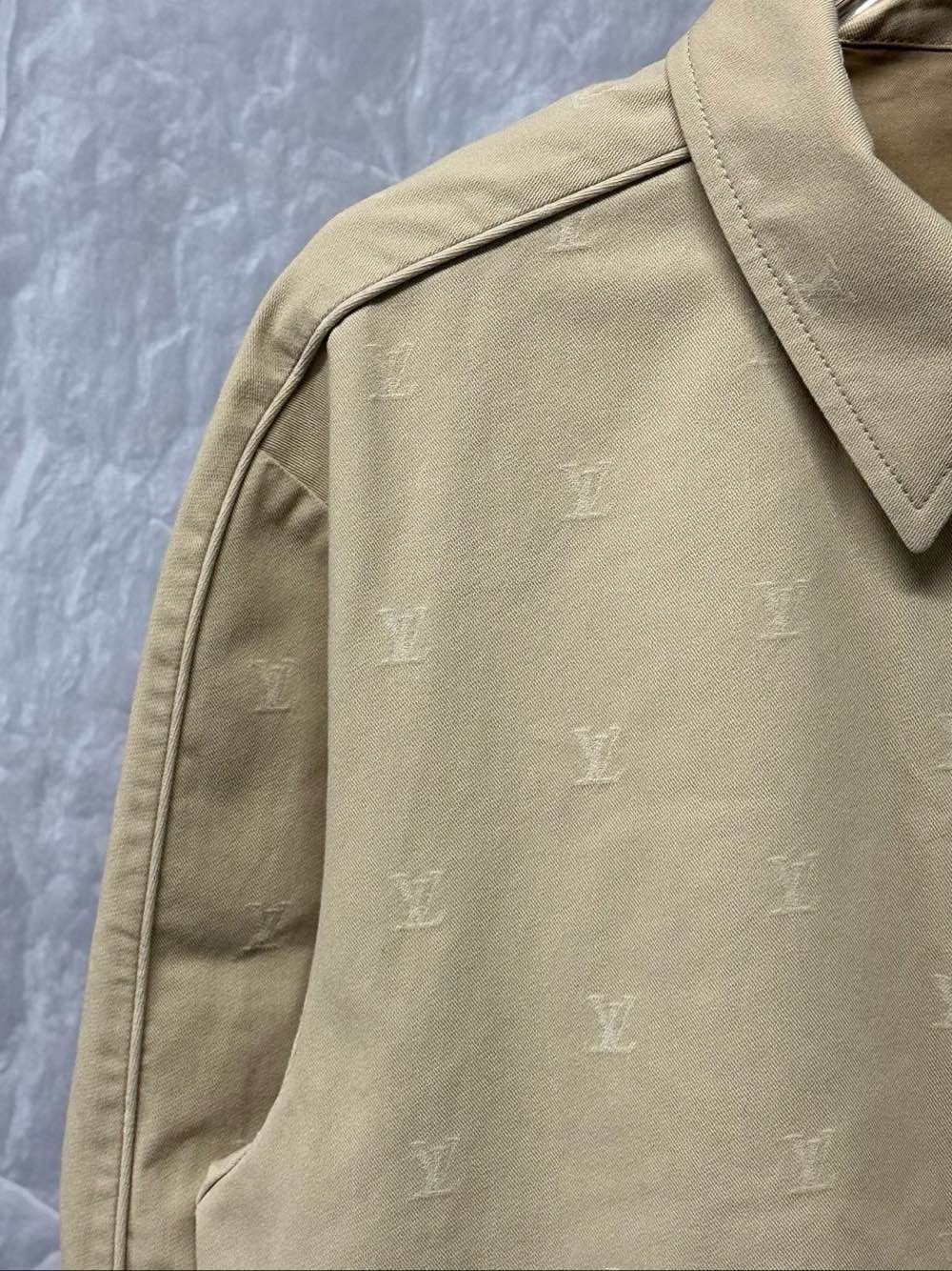 Louis Vuitton Louis Vuitton Monogram Zip-Up Jacket Size L Size US L / EU 52-54 / 3 - 6 Thumbnail
