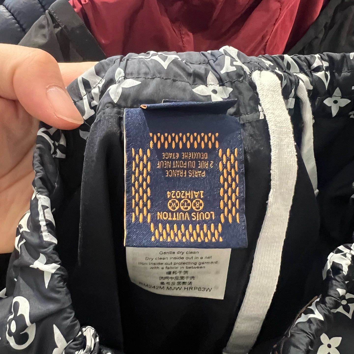 Louis Vuitton Louis Vuitton Monogram Sweatpants Size 34 Size US 34 / EU 50 - 5 Thumbnail