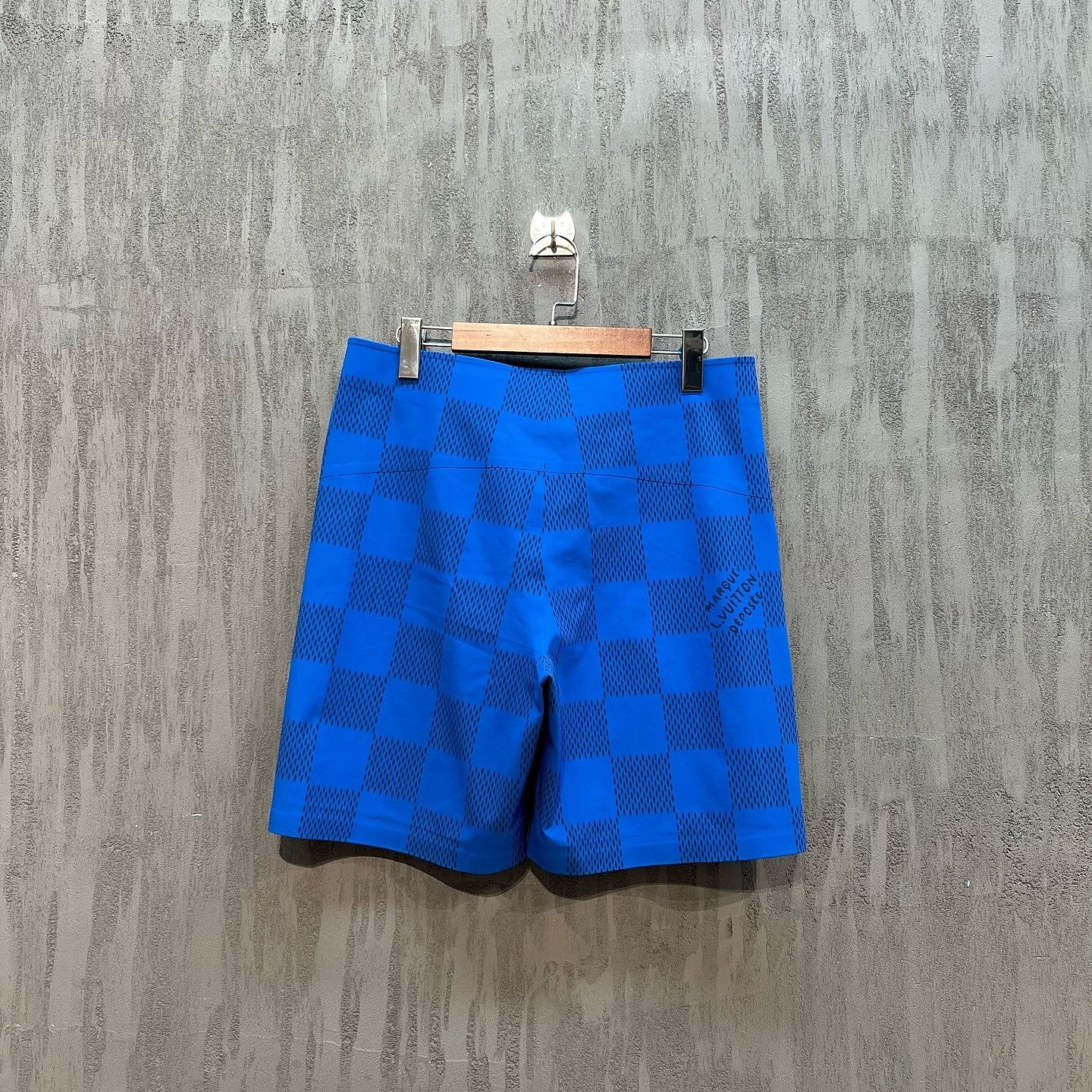 Louis Vuitton Louis Vuitton 37th America's Cup Damier Shorts Size M Size US 34 / EU 50 - 2 Thumbnail