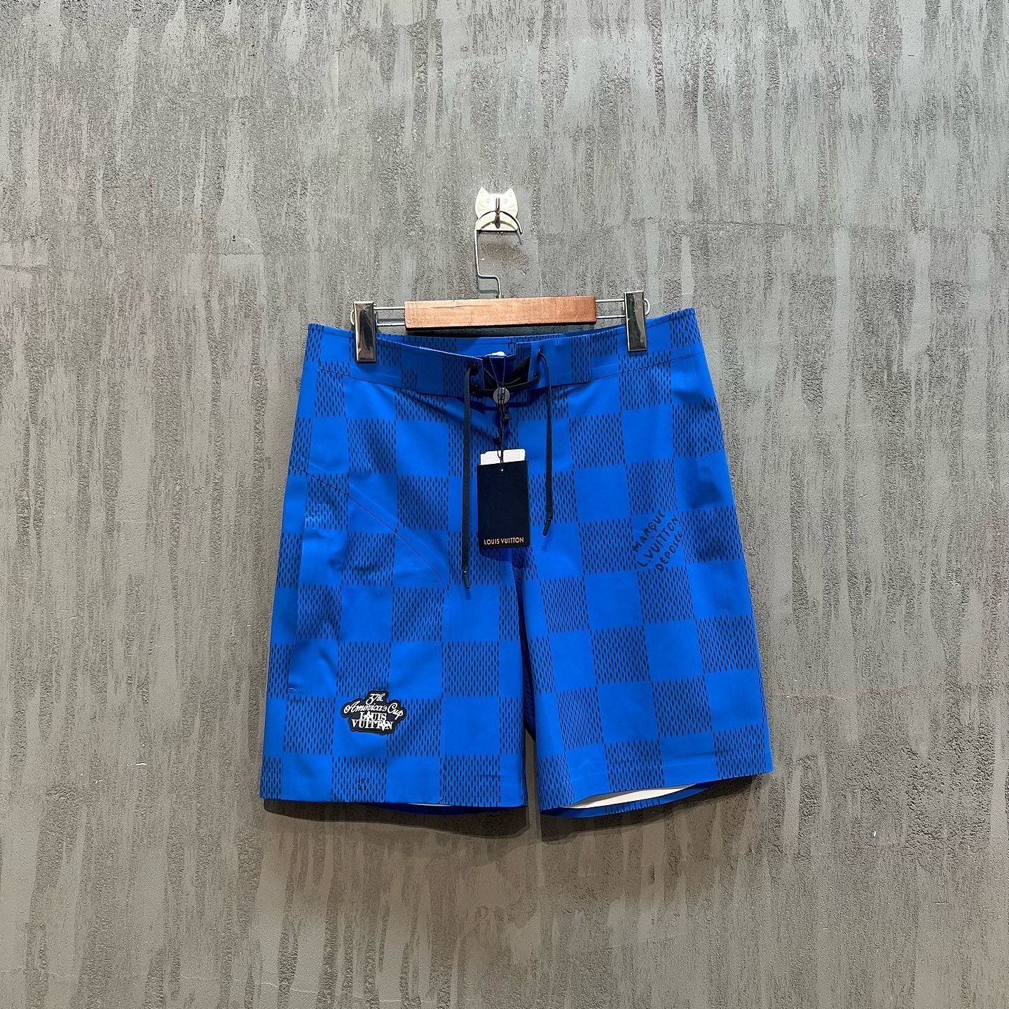 Louis Vuitton Louis Vuitton 37th America's Cup Damier Shorts Size M Size US 34 / EU 50 - 9 Thumbnail