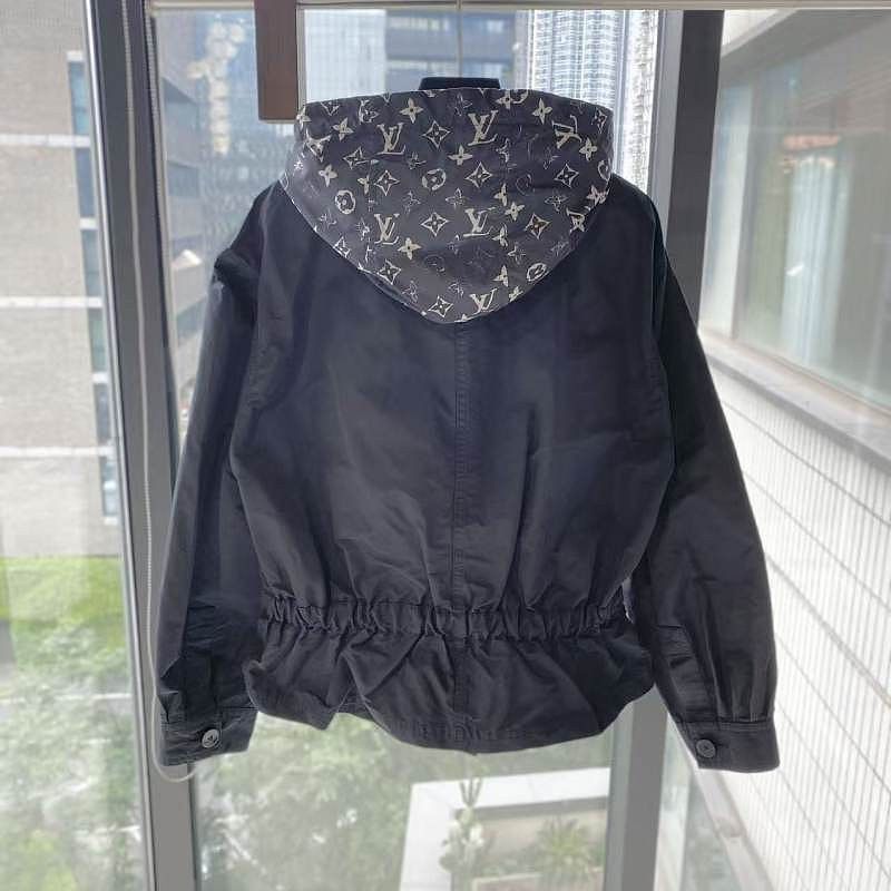 Louis Vuitton Louis Vuitton Monogram Hooded Jacket Size 42 Size M / US 6-8 / IT 42-44 - 2 Thumbnail