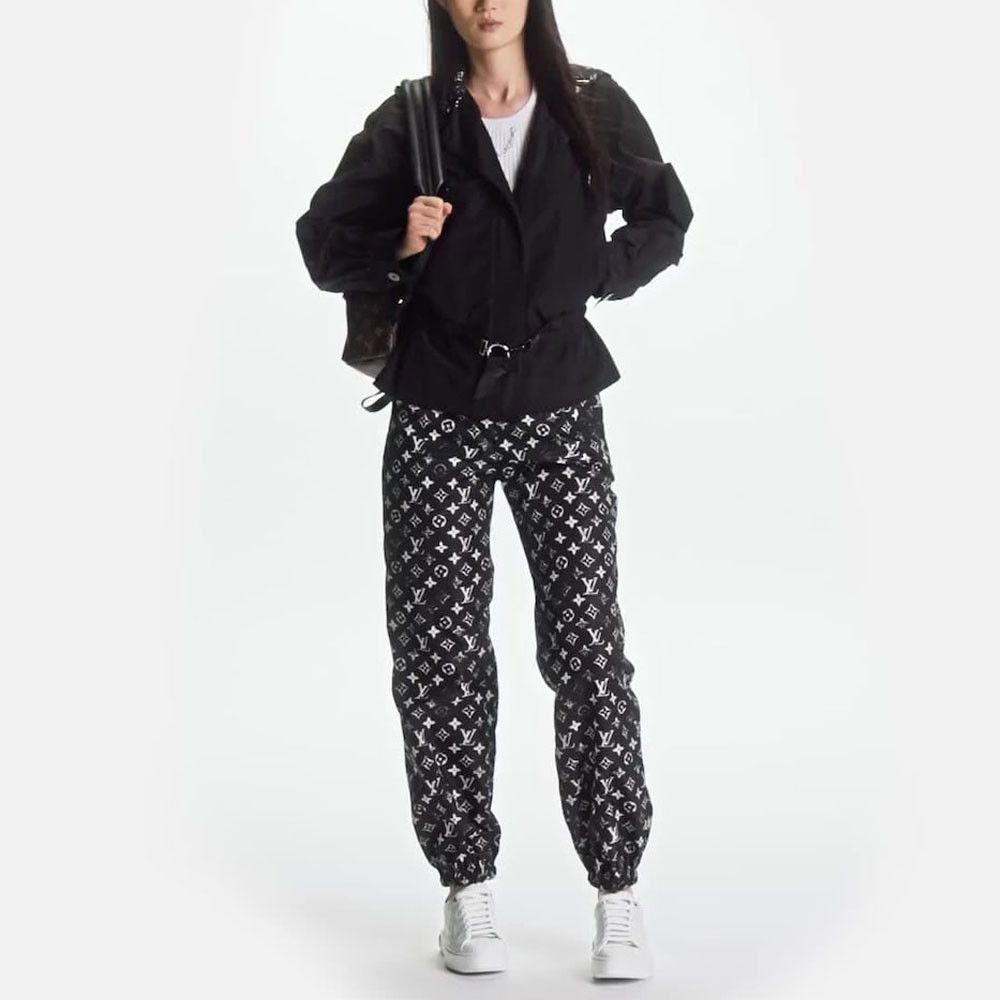 Louis Vuitton Louis Vuitton Monogram Hooded Jacket Size 42 Size M / US 6-8 / IT 42-44 - 10 Thumbnail