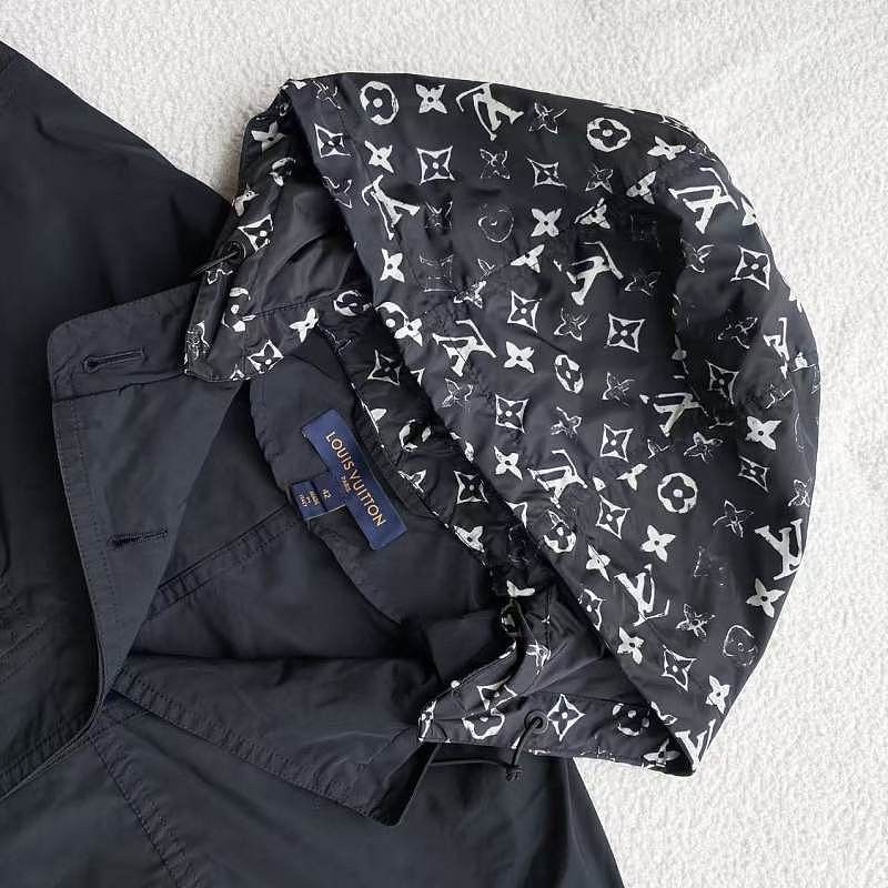 Louis Vuitton Louis Vuitton Monogram Hooded Jacket Size 42 Size M / US 6-8 / IT 42-44 - 3 Thumbnail