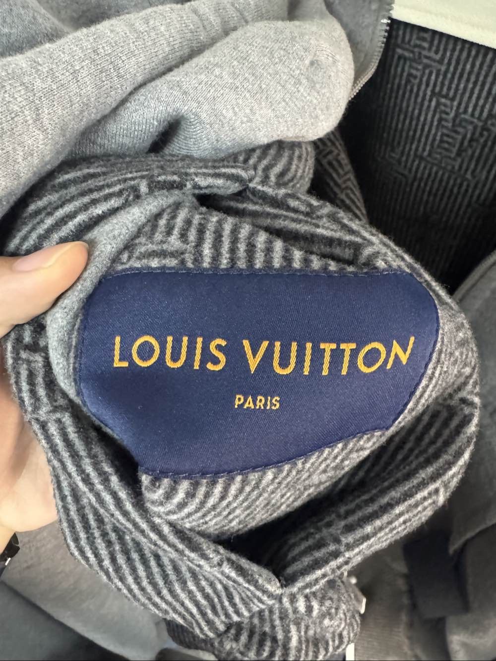 Louis Vuitton Louis Vuitton Reversible Monogram Jacket Size 46 Size US S / EU 44-46 / 1 - 3 Thumbnail
