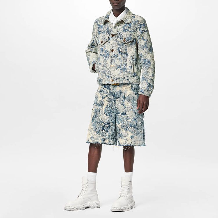 Louis Vuitton Louis Vuitton Floral Print Denim Jacket Size M Size US M / EU 48-50 / 2 - 8 Thumbnail
