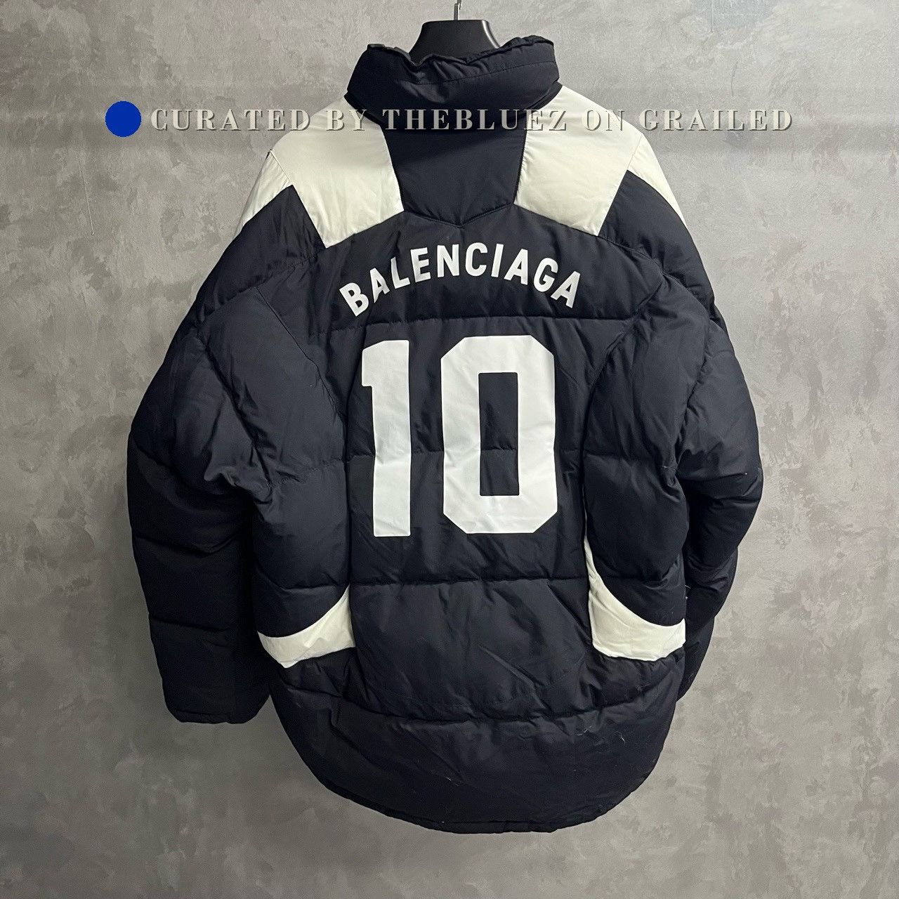 Balenciaga Balenciaga Black White Football Print Puffer Jacket Size US S / EU 44-46 / 1 - 2 Thumbnail