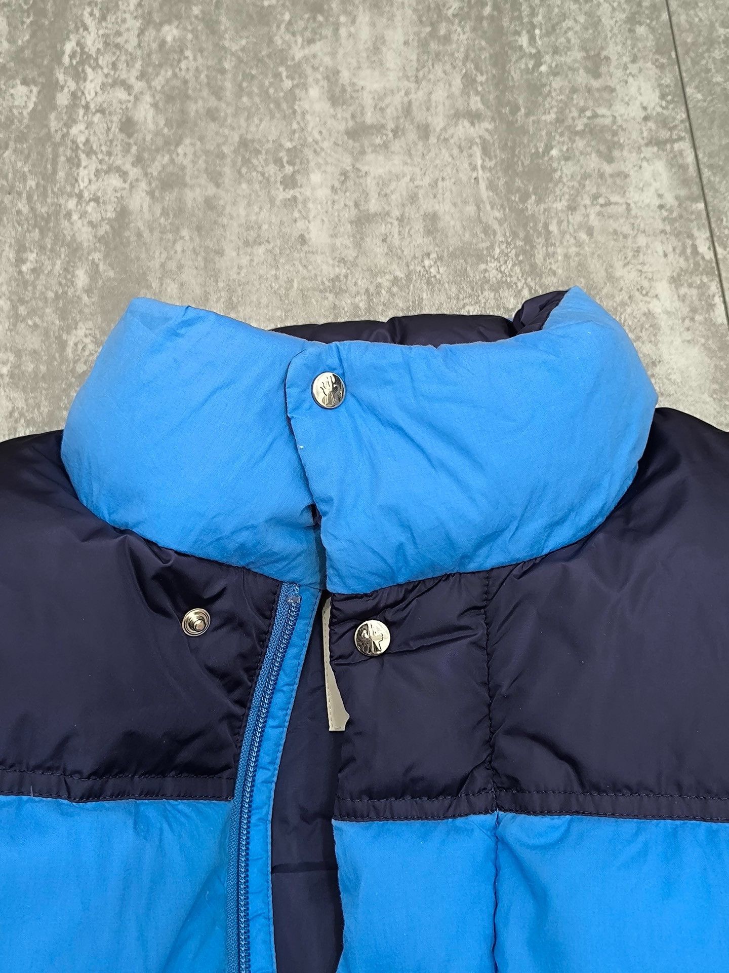 Moncler Moncler Detachable Sleeve Down Jacket Size US S / EU 44-46 / 1 - 3 Thumbnail