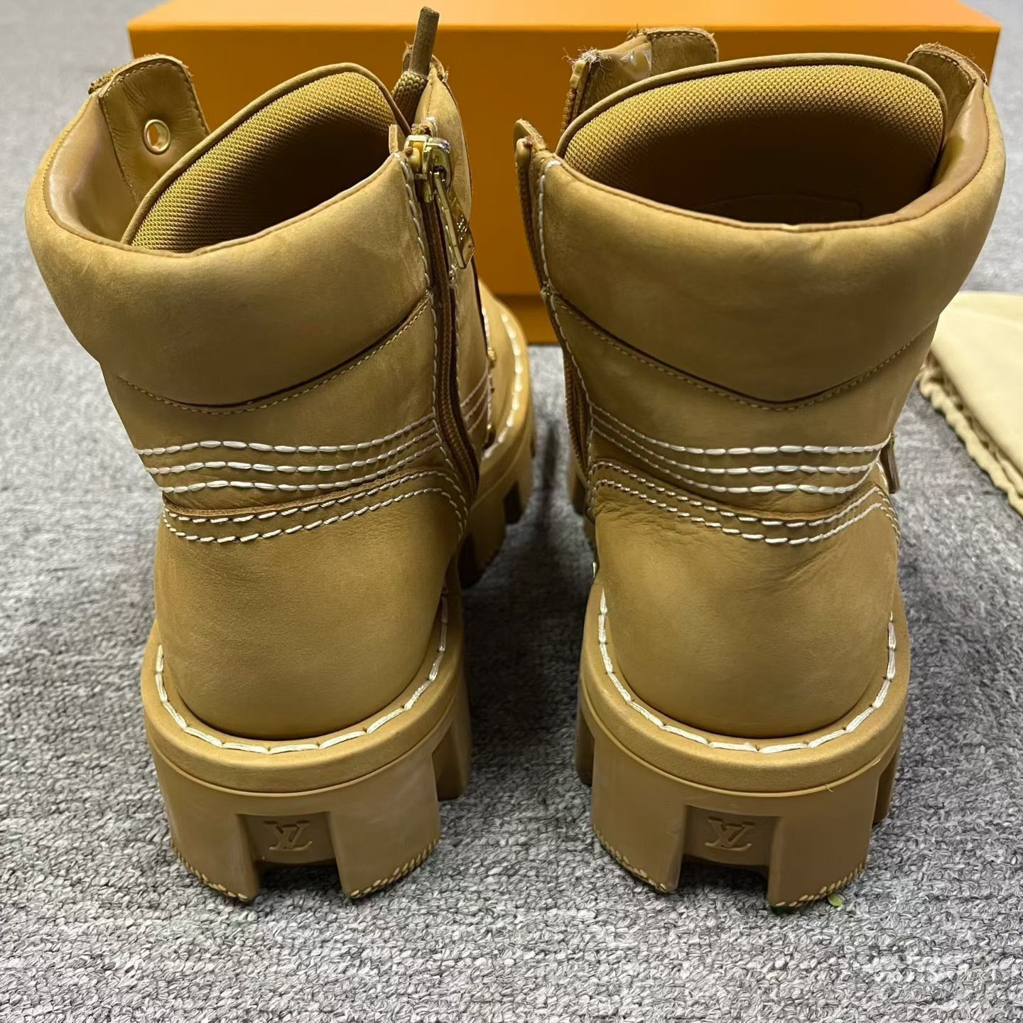Louis Vuitton Louis Vuitton 2024 Brown Lace-Up Short Boots Size US 8.5 / EU 41-42 - 3 Thumbnail