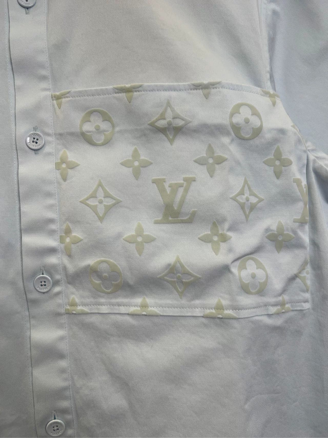 Louis Vuitton Louis Vuitton LV Monogram Flock Short-Sleeve Shirt Size US XL / EU 56 / 4 - 4 Thumbnail
