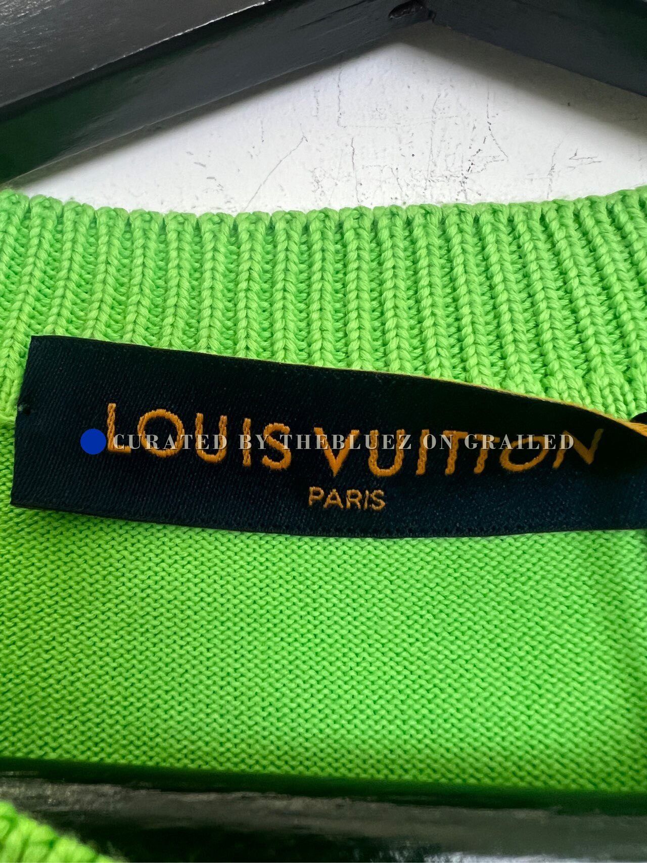 Louis Vuitton Louis Vuitton Green Pin Short-Sleeve S Size US S / EU 44-46 / 1 - 5 Thumbnail