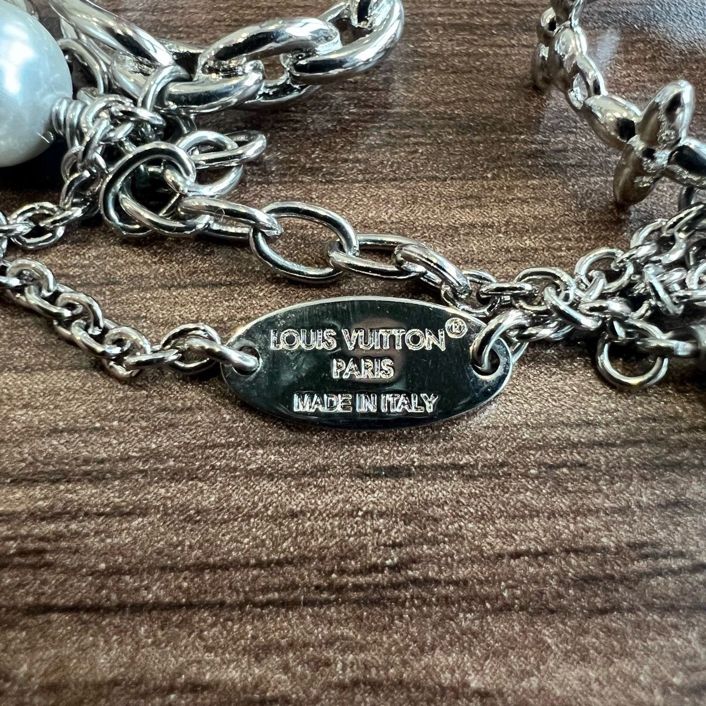 Louis Vuitton Louis Vuitton Pearl Chain Ring Size ONE SIZE - 5 Thumbnail