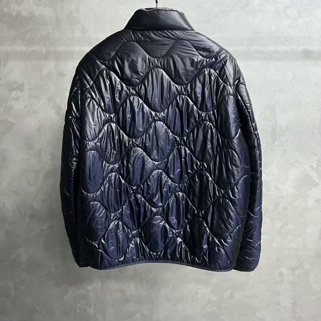 Louis Vuitton Louis Vuitton Dark Blue Logo Zip Padded Jacket Size US L / EU 52-54 / 3 - 2 Thumbnail