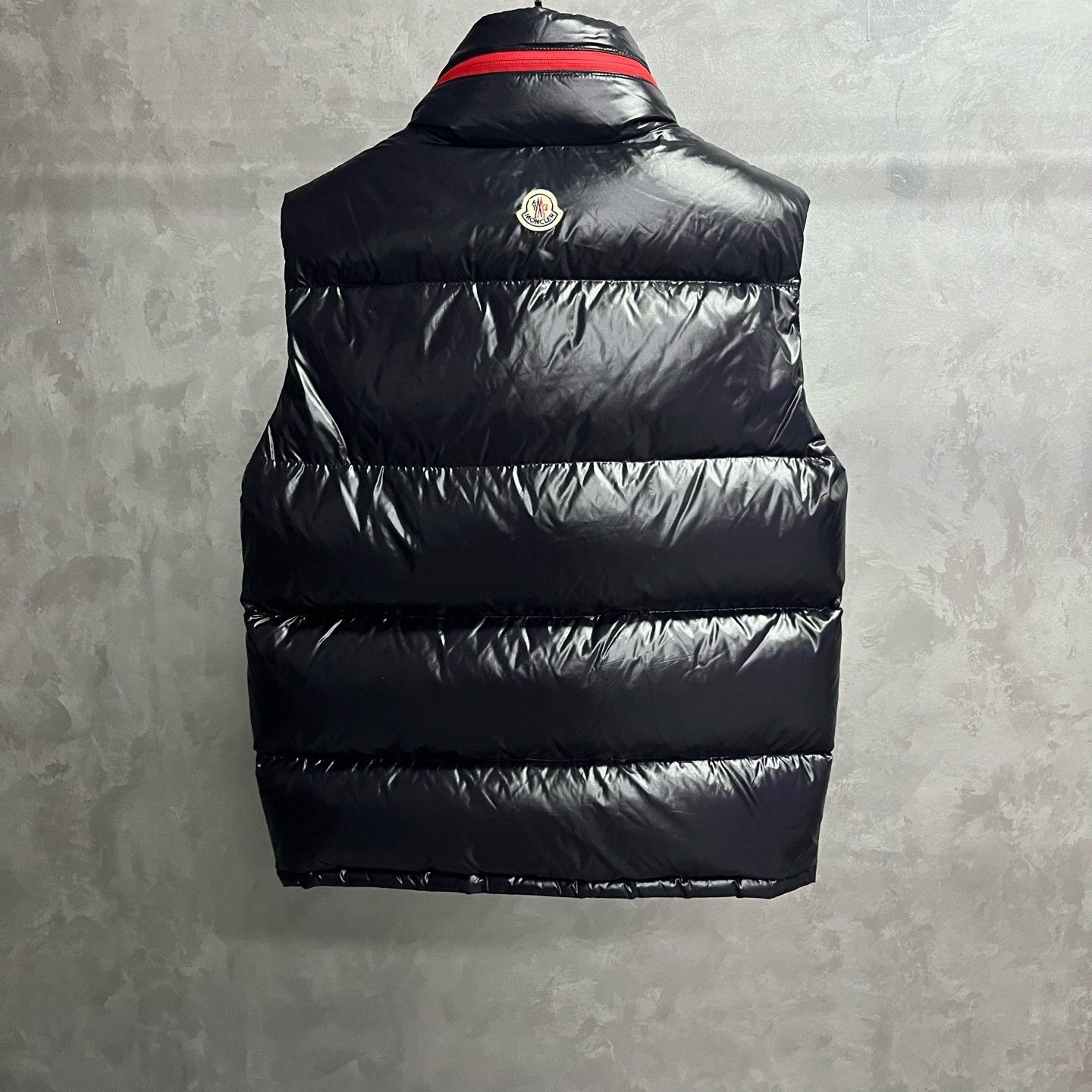 Moncler Moncler Black Logo Sleeveless Down Vest Size US L / EU 52-54 / 3 - 2 Thumbnail
