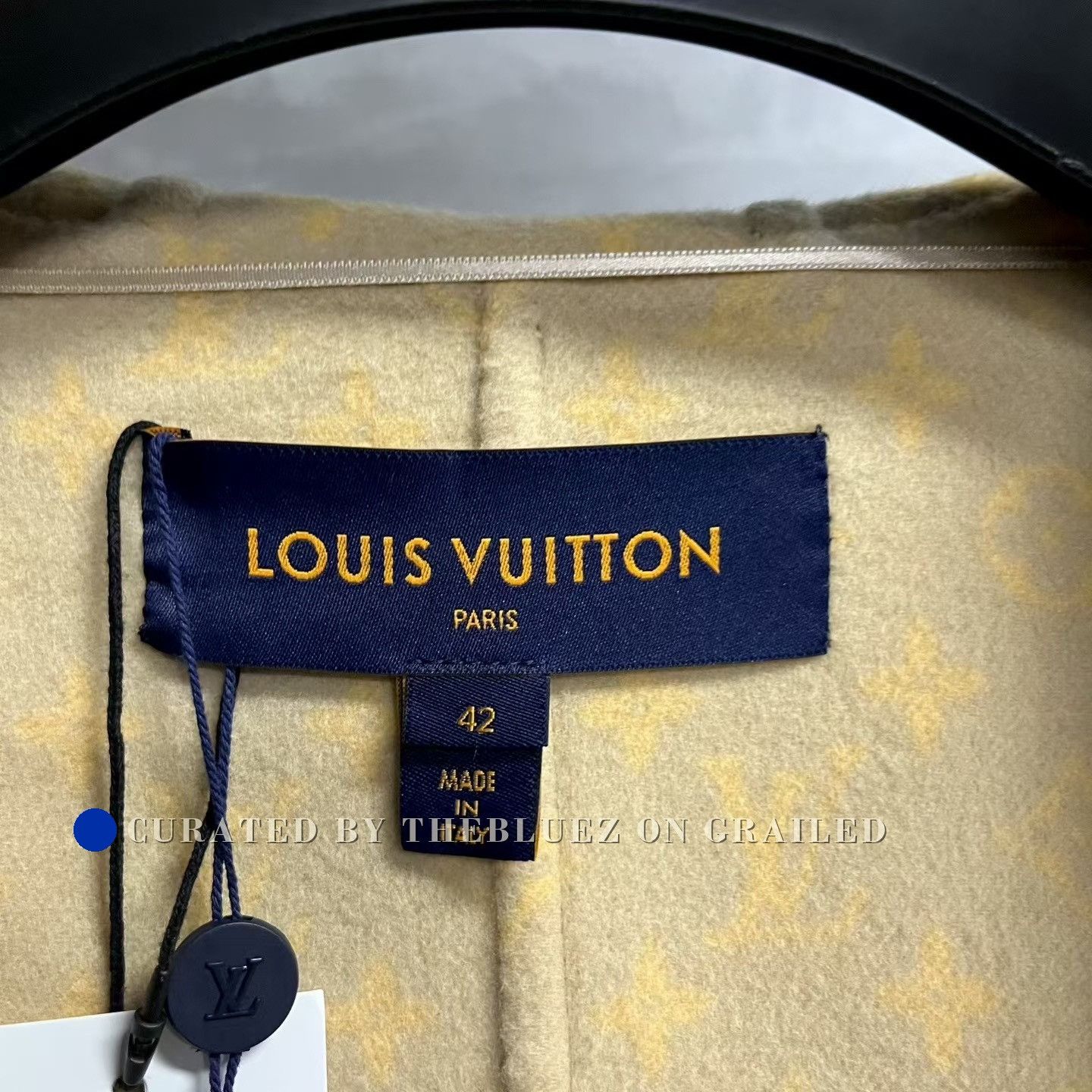 Louis Vuitton Louis Vuitton Camel Logo Belted Short Coat Size M / US 6-8 / IT 42-44 - 3 Thumbnail