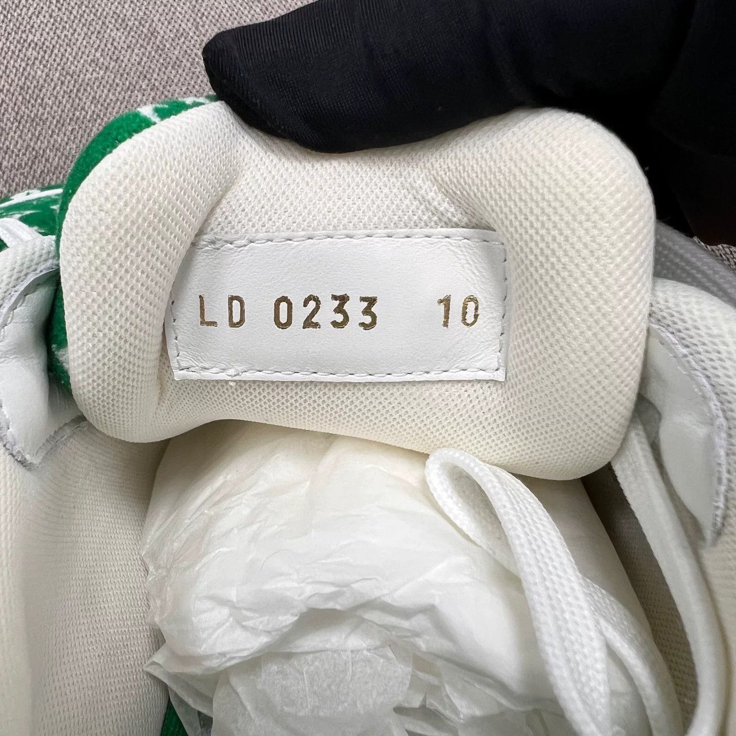 Louis Vuitton Louis Vuitton White Green Monogram Trainer Shoes Size US 10 / EU 43 - 5 Thumbnail