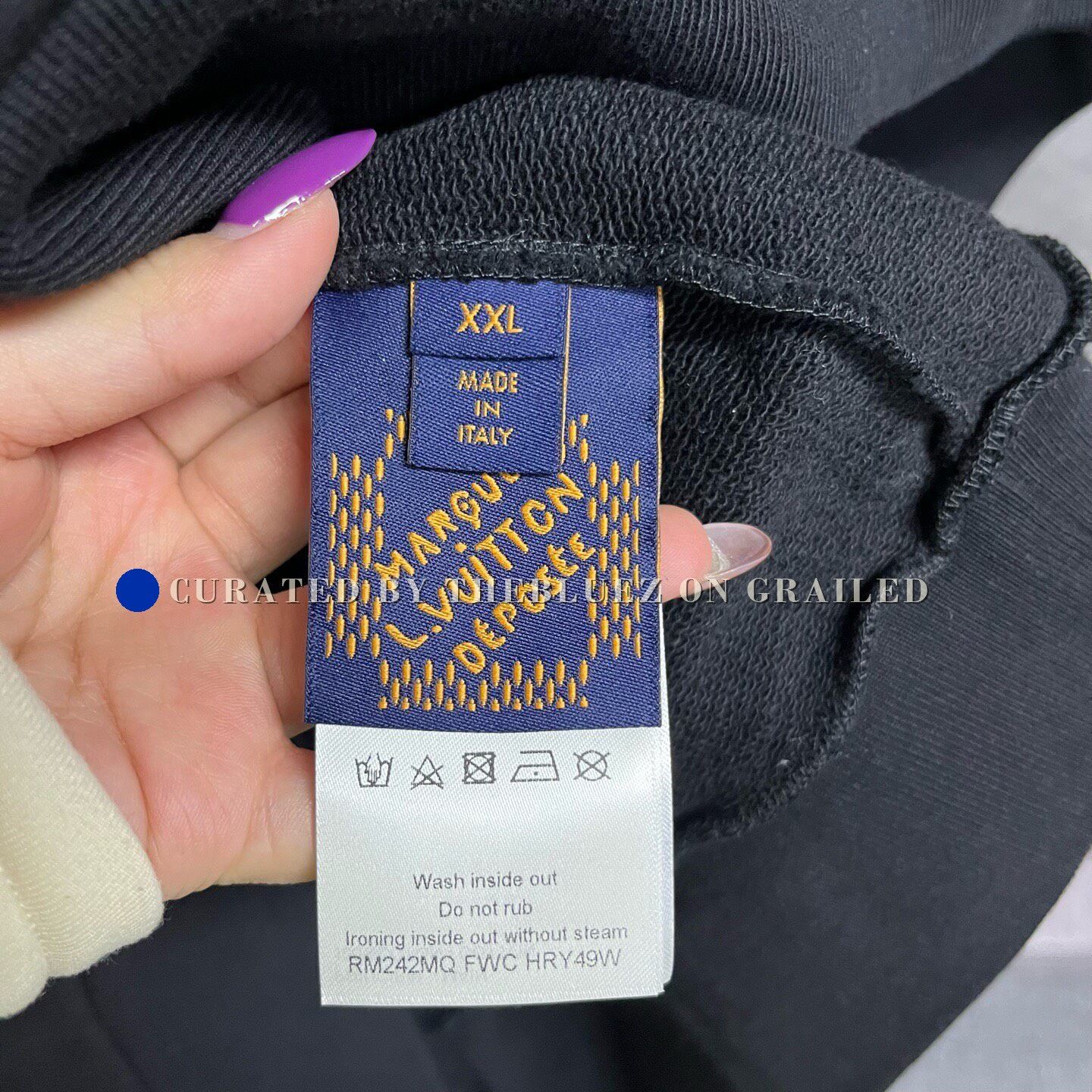 Louis Vuitton Louis Vuitton 24 Black Letter Print Sweatshirt Size US XXL / EU 58 / 5 - 4 Thumbnail