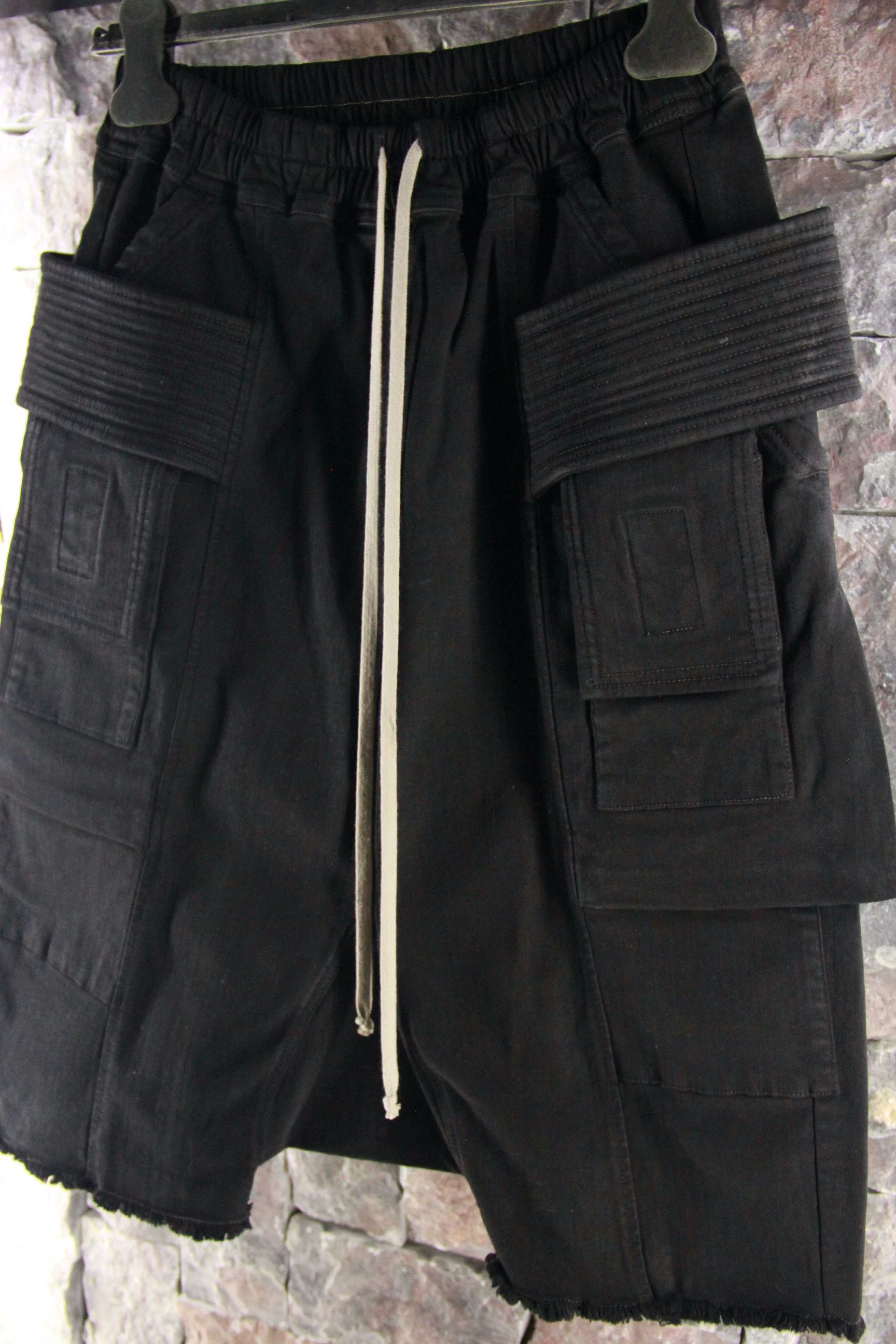 Rick Owens Rick Owens Black Shorts Men 32 Size US 32 / EU 48 - 5 Thumbnail