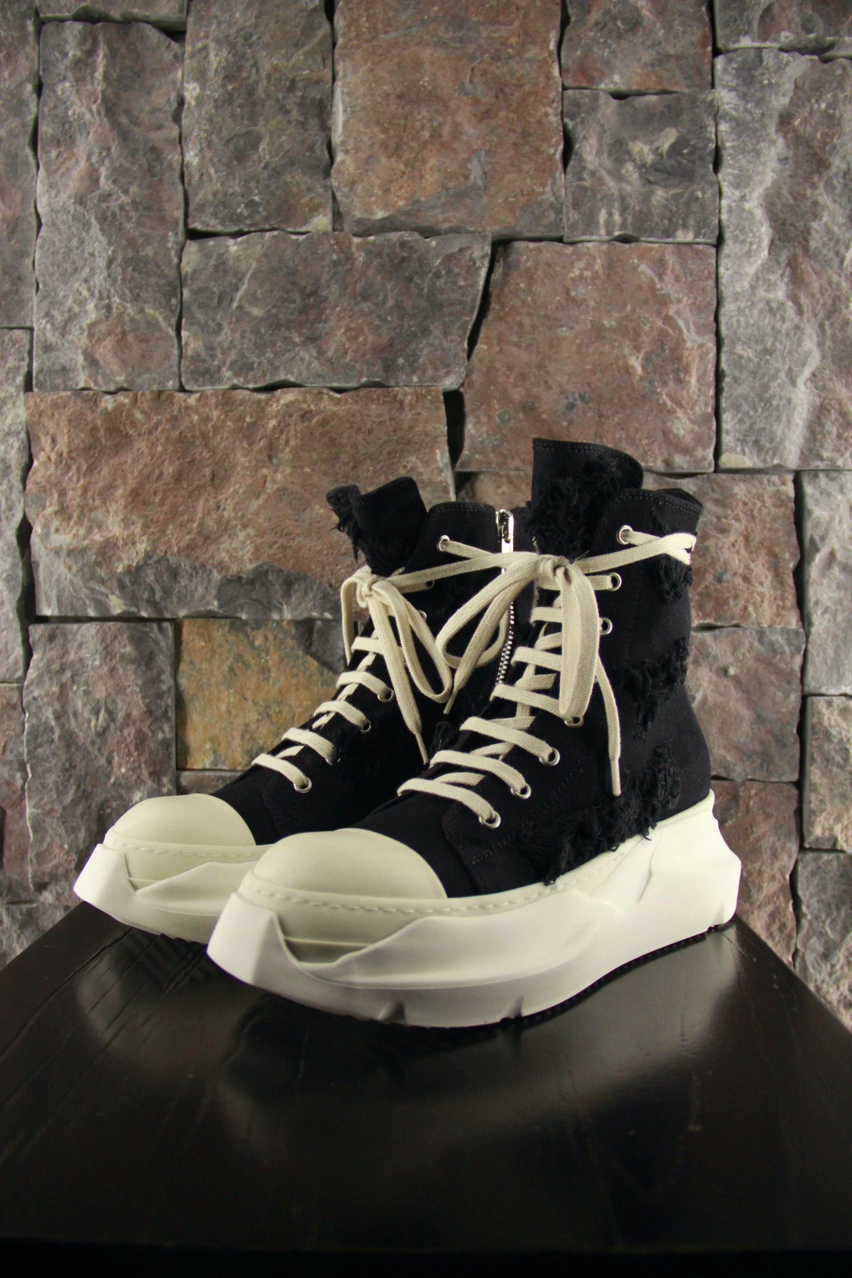 Rick Owens Rick Owens White Hitop Sneakers Men 8 Size US 8 / EU 41 - 4 Thumbnail