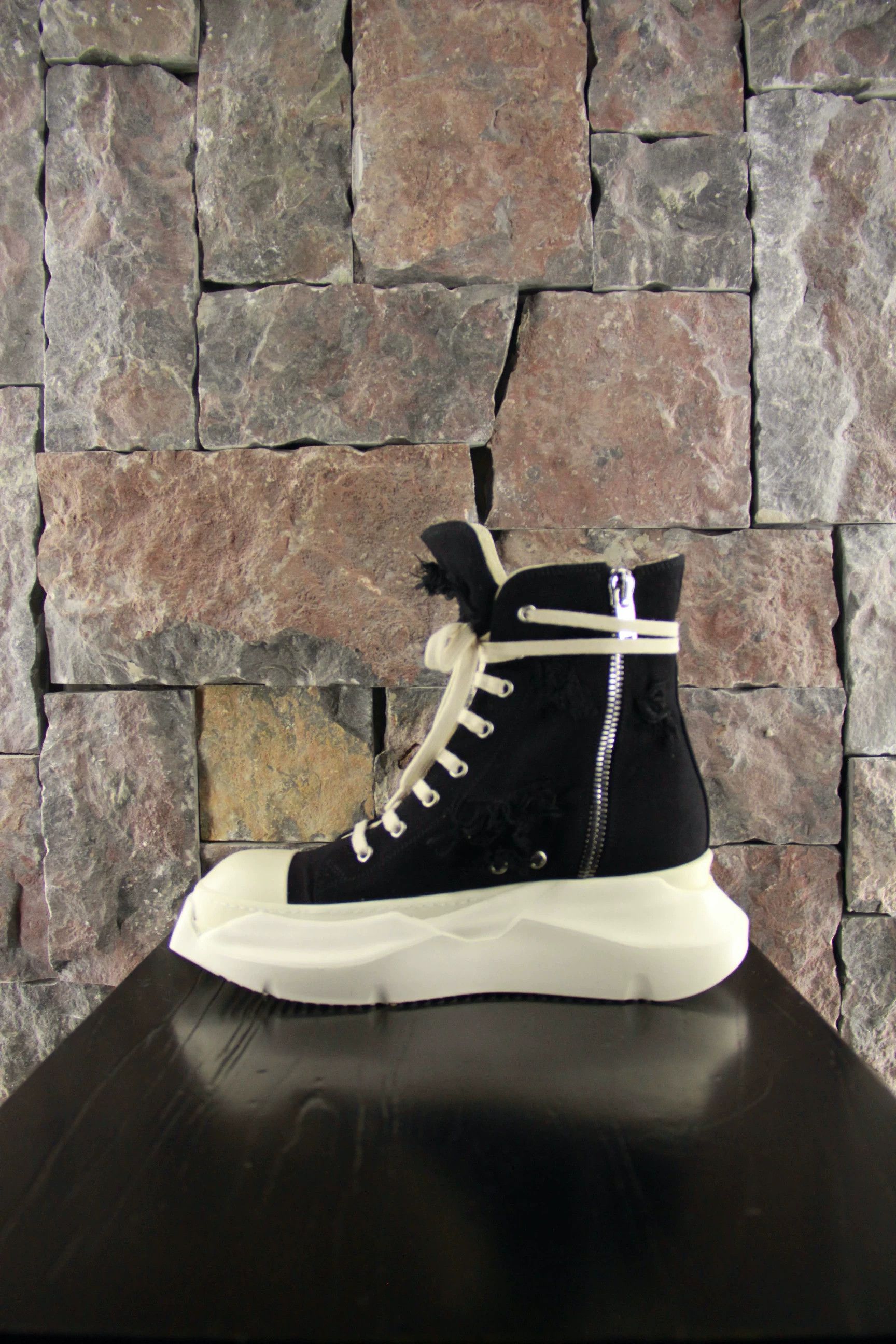 Rick Owens Rick Owens White Hitop Sneakers Men 10 Size US 10 / EU 43 - 2 Thumbnail