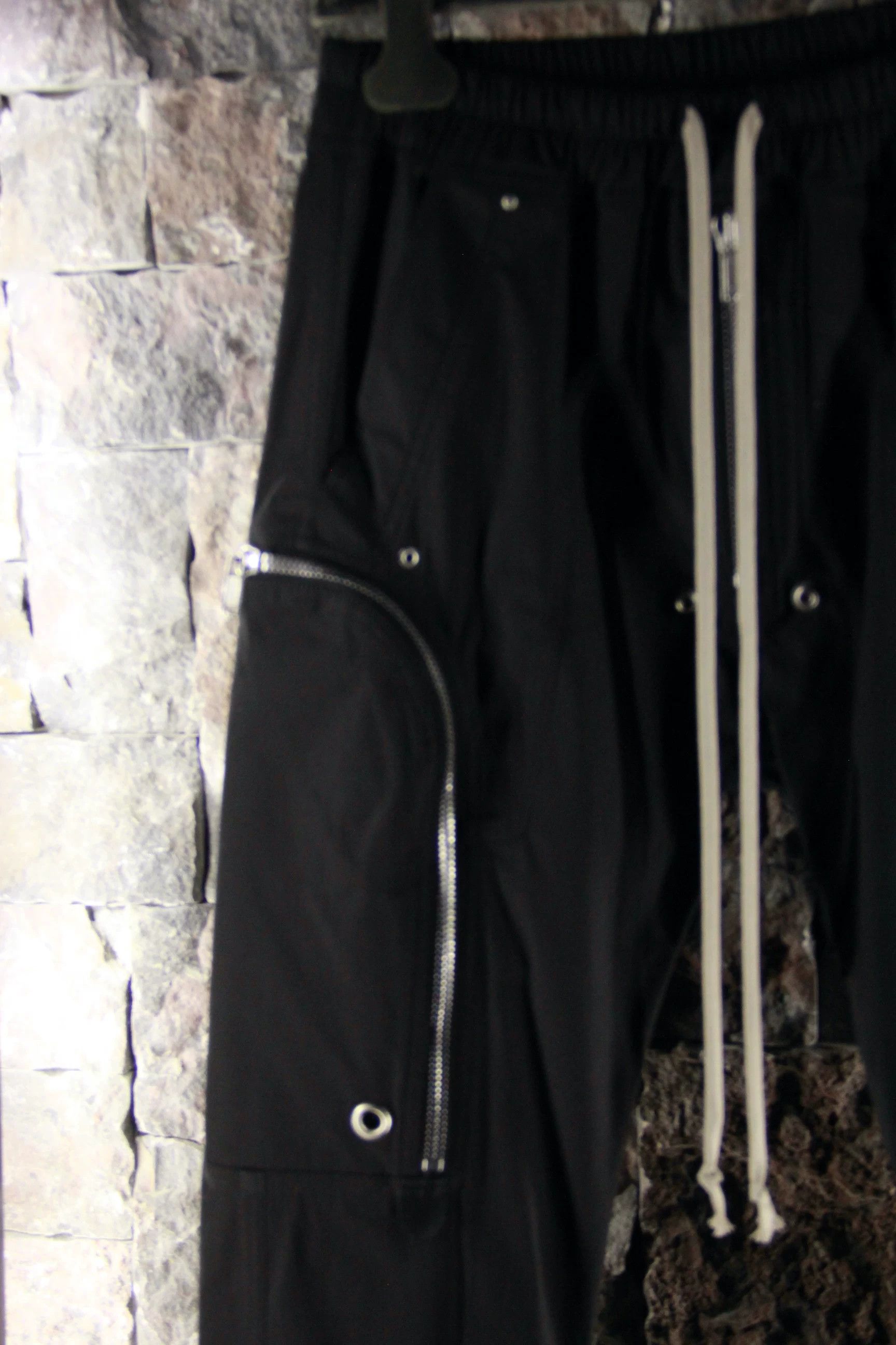Rick Owens Rick Owens Black Casual Pants Men 32 Size US 32 / EU 48 - 4 Thumbnail