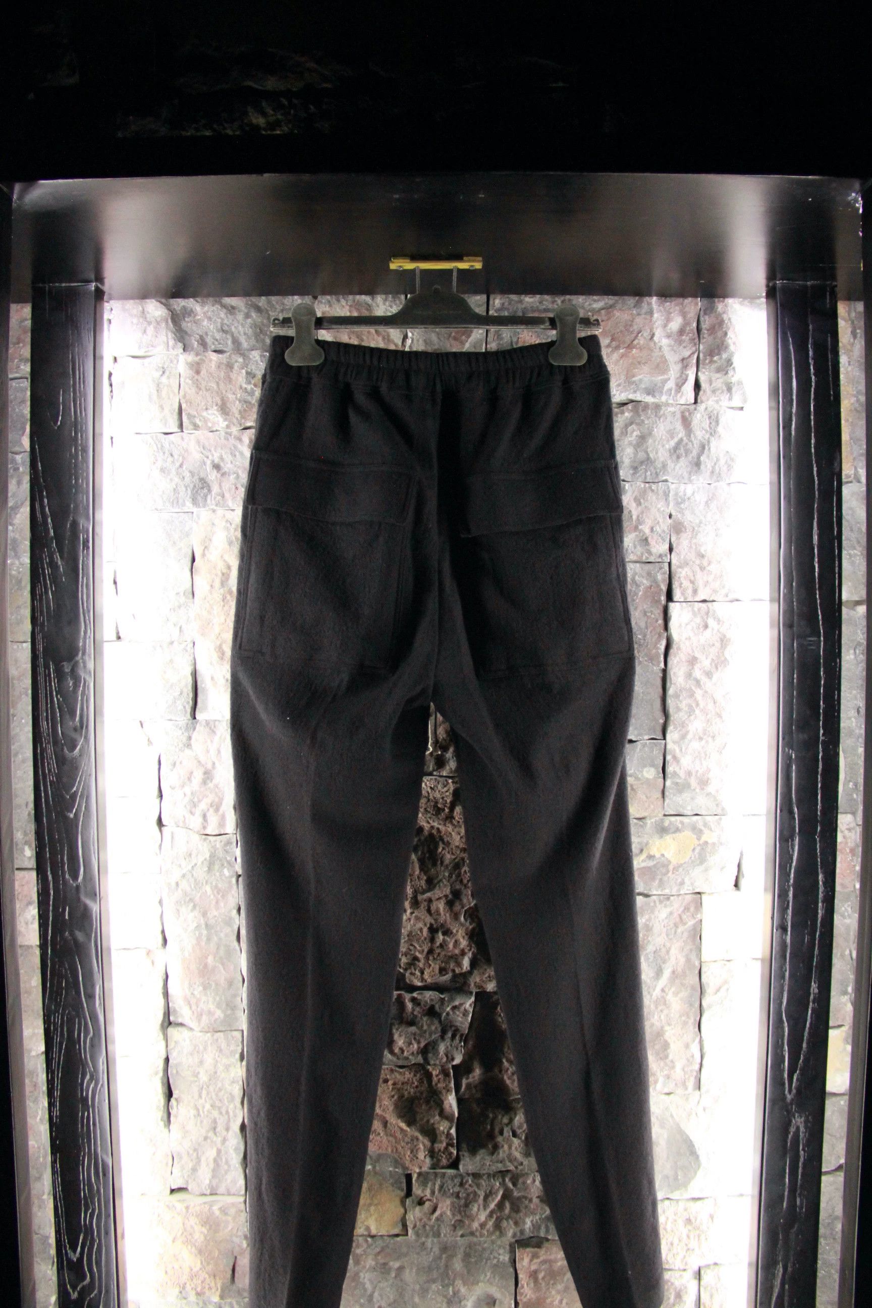 Rick Owens Rick Owens Black Casual Pants Men 30 Size US 30 / EU 46 - 2 Thumbnail