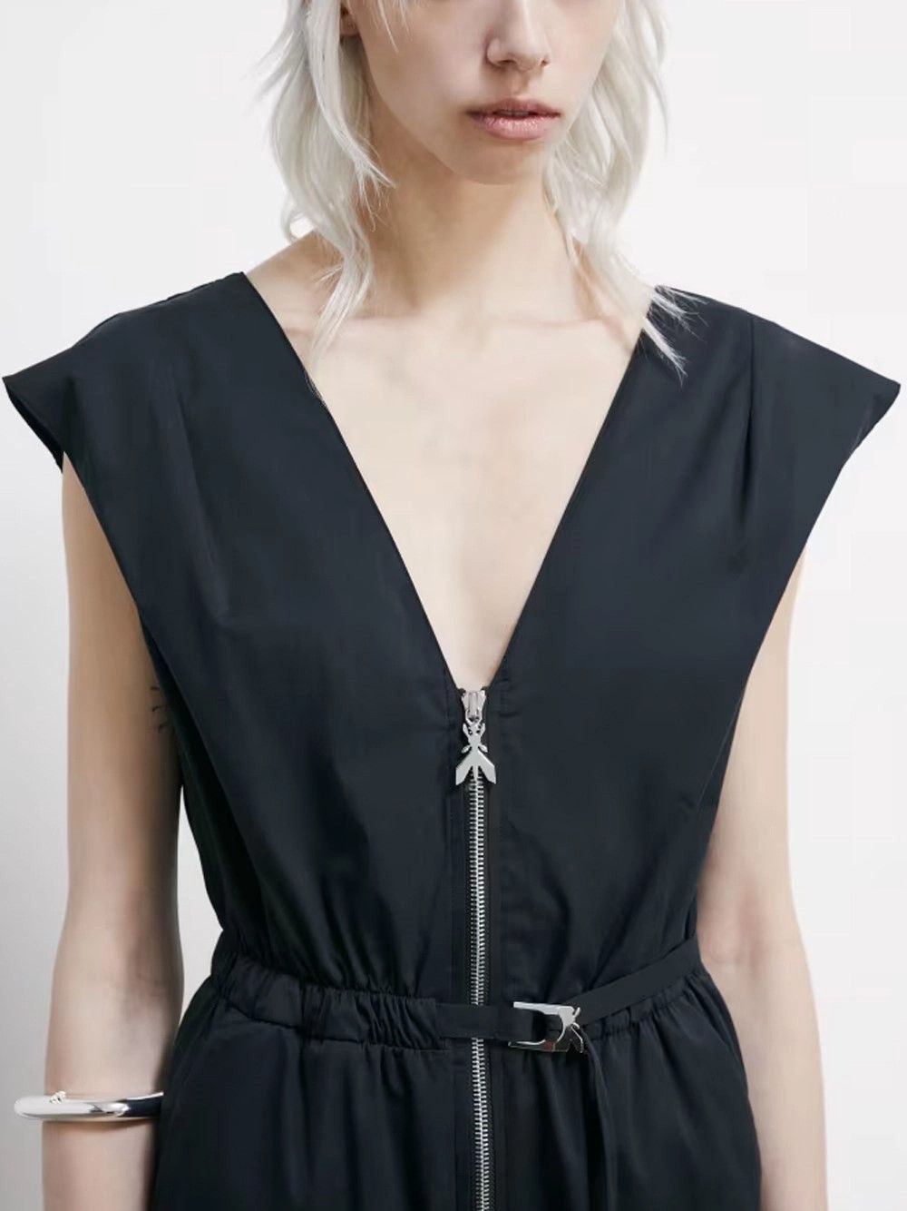 Patrizia Pepe Jumpsuit Size 30" / US 8 / IT 44 - 6 Thumbnail