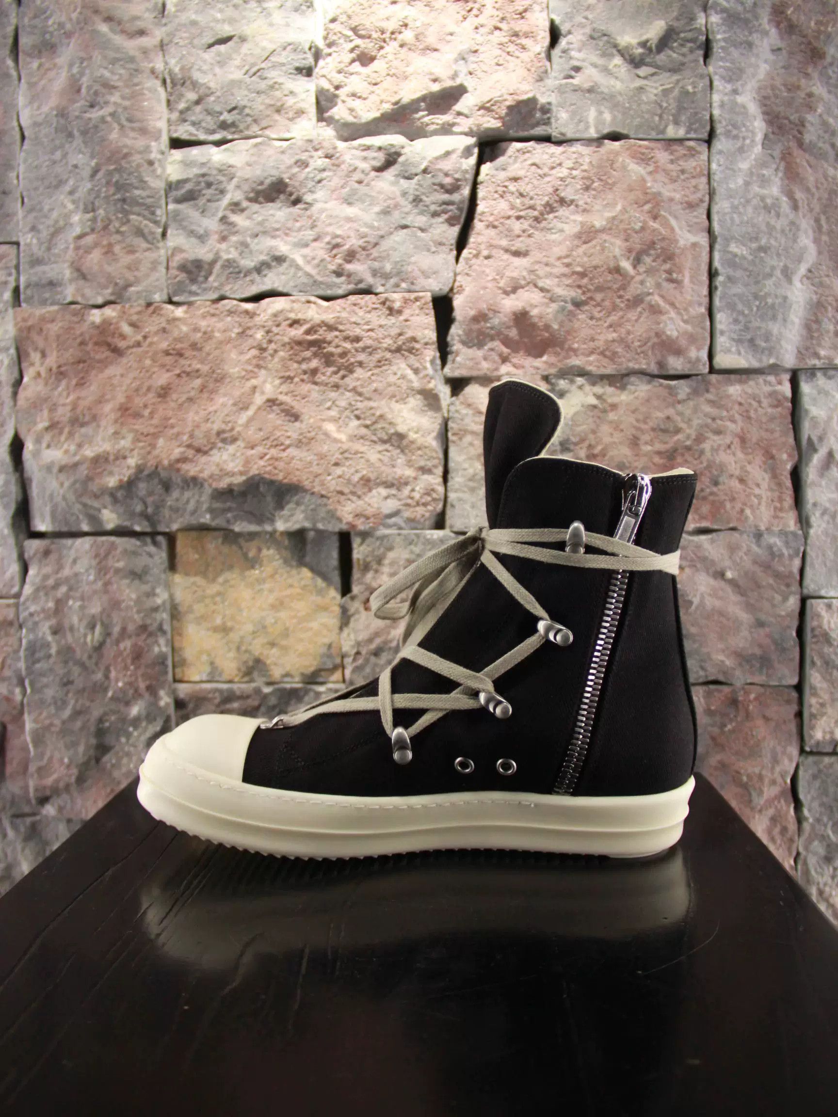 Rick Owens Rick Owens White Hitop Sneakers Men 11 Size US 11 / EU 44 - 2 Thumbnail