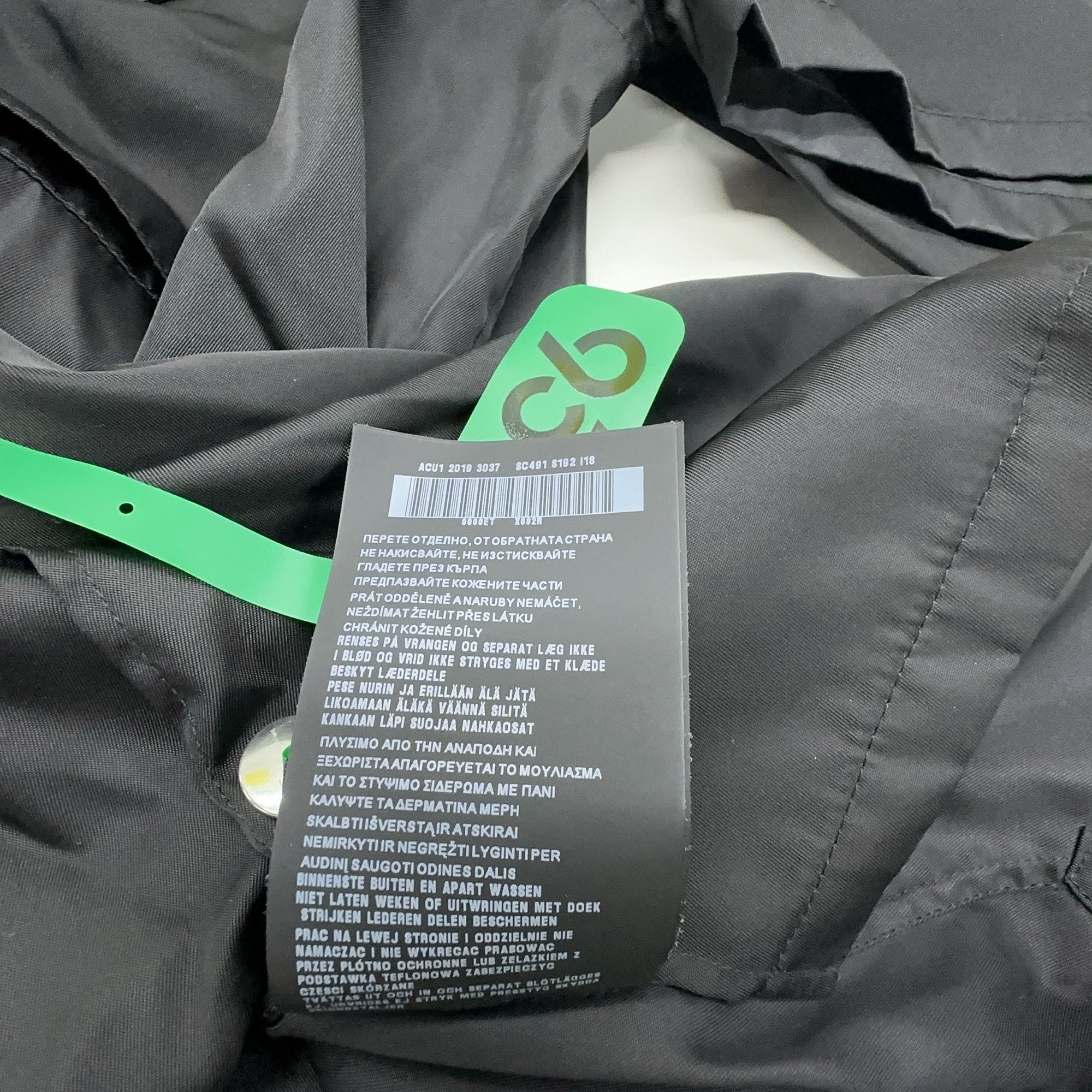 Prada Prada Nylon Utility Shirt Size M Size US M / EU 48-50 / 2 - 5 Thumbnail