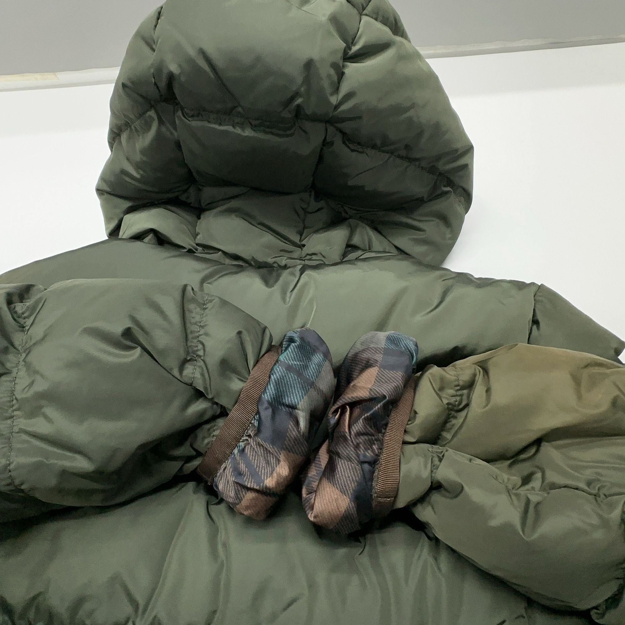 Prada Prada Plaid Lined Down Jacket Size 38 Size XS / US 0-2 / IT 36-38 - 15 Thumbnail